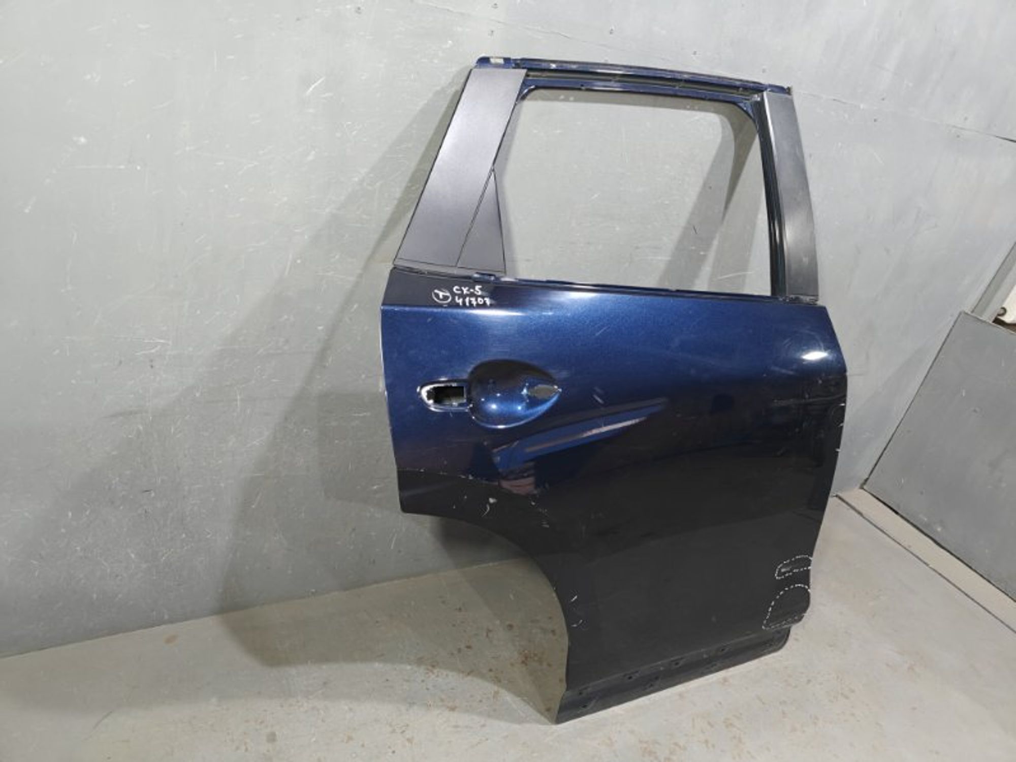 https://ycs.partsauto.market/partsauto-images/thmbs/dc0eef04b6e03176379763a38d44e994/6b15449ab8cc7d35e26786c4df1be474/0fe6e2480ae7d96a270d1d499cc86bd1.jpg