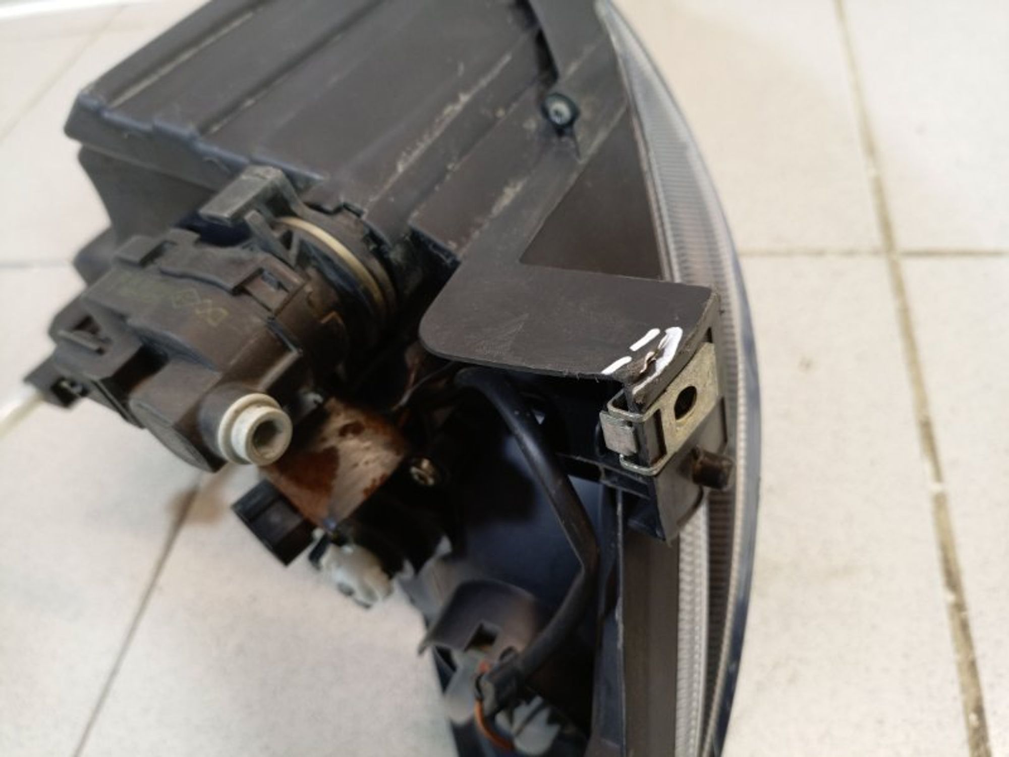 https://ycs.partsauto.market/partsauto-images/thmbs/dc0eef04b6e03176379763a38d44e994/6b95a97c7389866a7b8603d760851bdb/fe3275e2b8d914dd38c0470129636078.jpg