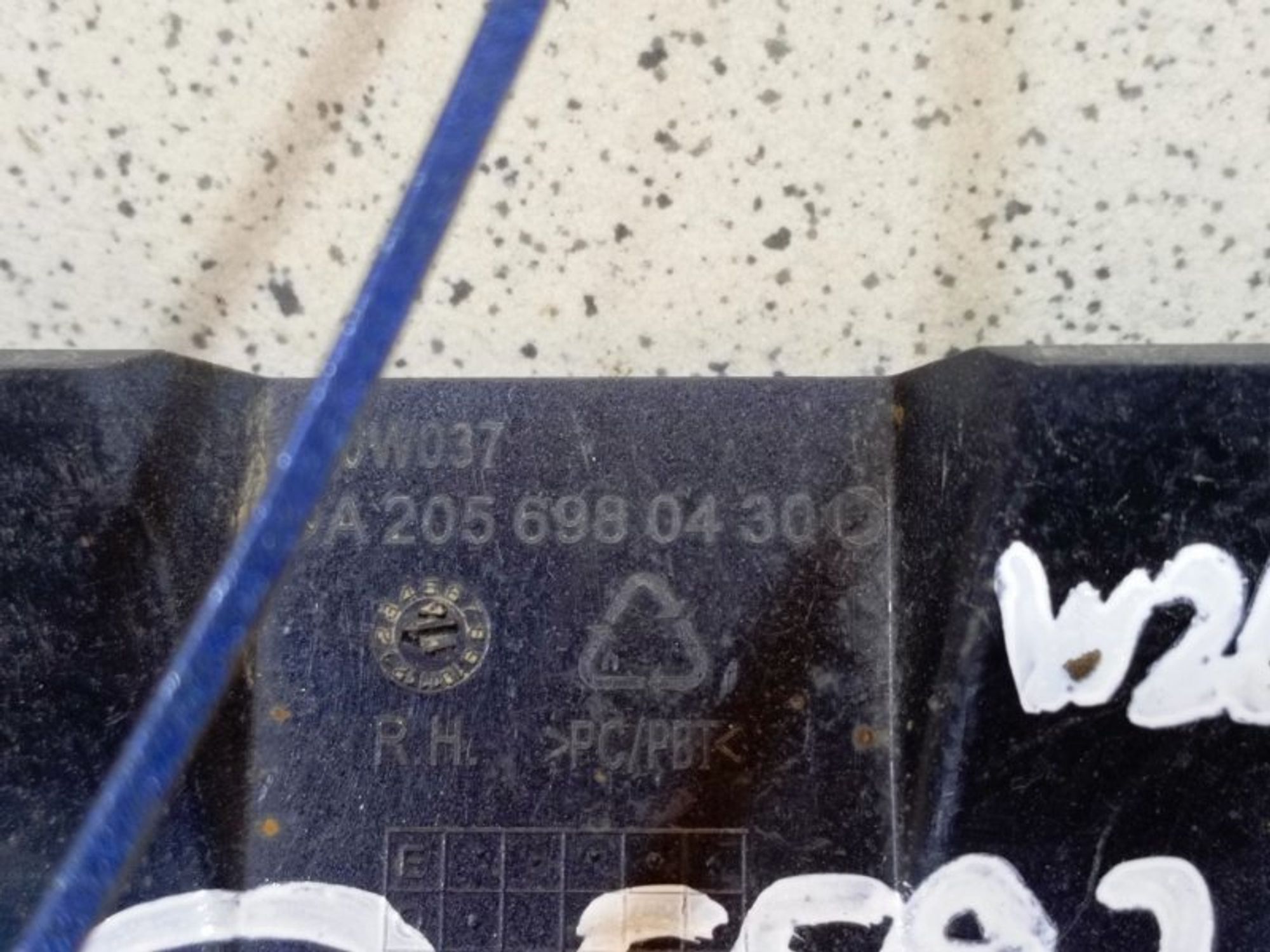 https://ycs.partsauto.market/partsauto-images/thmbs/dc0eef04b6e03176379763a38d44e994/6dbaf0d87c9a3408f3d0d3216d79af9d/8d59460ac2678d6a202698a63a29b56c.jpg