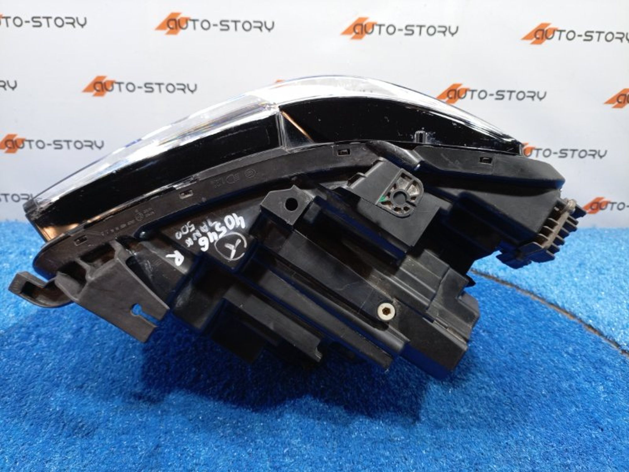 https://ycs.partsauto.market/partsauto-images/thmbs/dc0eef04b6e03176379763a38d44e994/6f3706b27796c59283ebc6407a436fa8/9781f1bc3941f8dc0da449465839bf6f.jpg