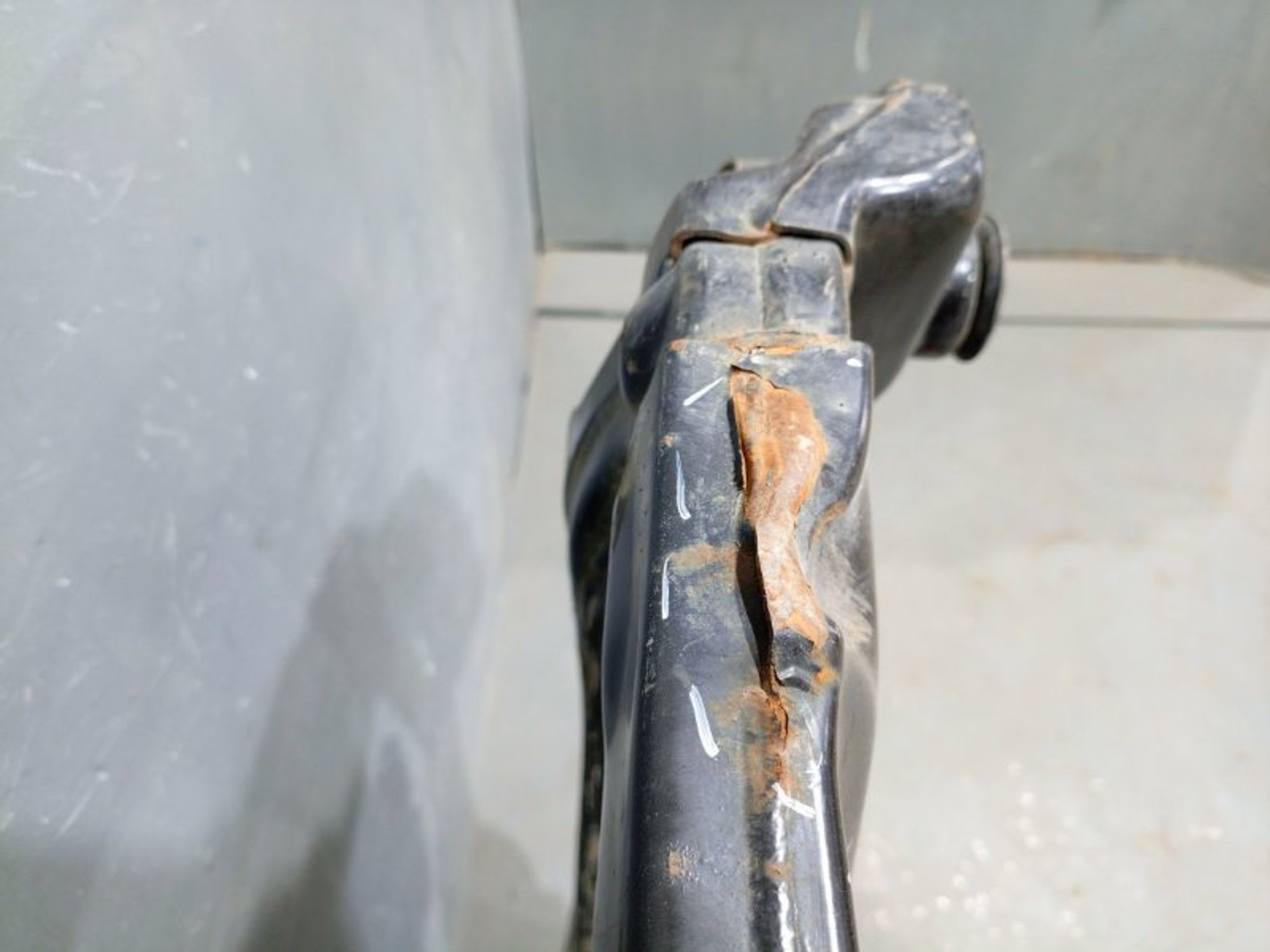 https://ycs.partsauto.market/partsauto-images/thmbs/dc0eef04b6e03176379763a38d44e994/70caad81d5b4a37576b07151ea8024df/fd2b4423805287b69f9fb326462e63f4.jpg