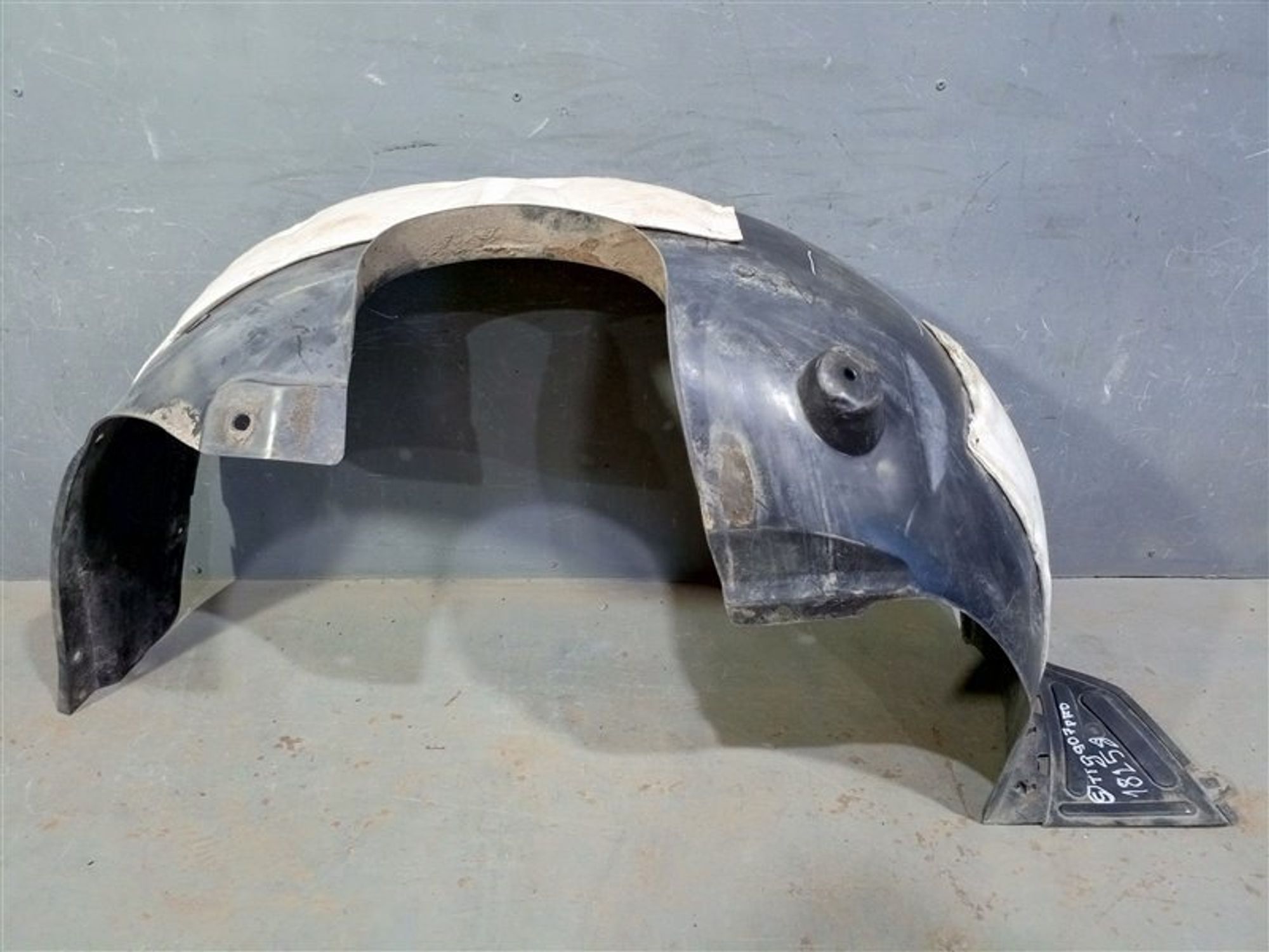 https://ycs.partsauto.market/partsauto-images/thmbs/dc0eef04b6e03176379763a38d44e994/71309bc34c29fb5f8edd5d2b836669b6/7be54ebe672c7f01b087f2e500ba0c72.jpg