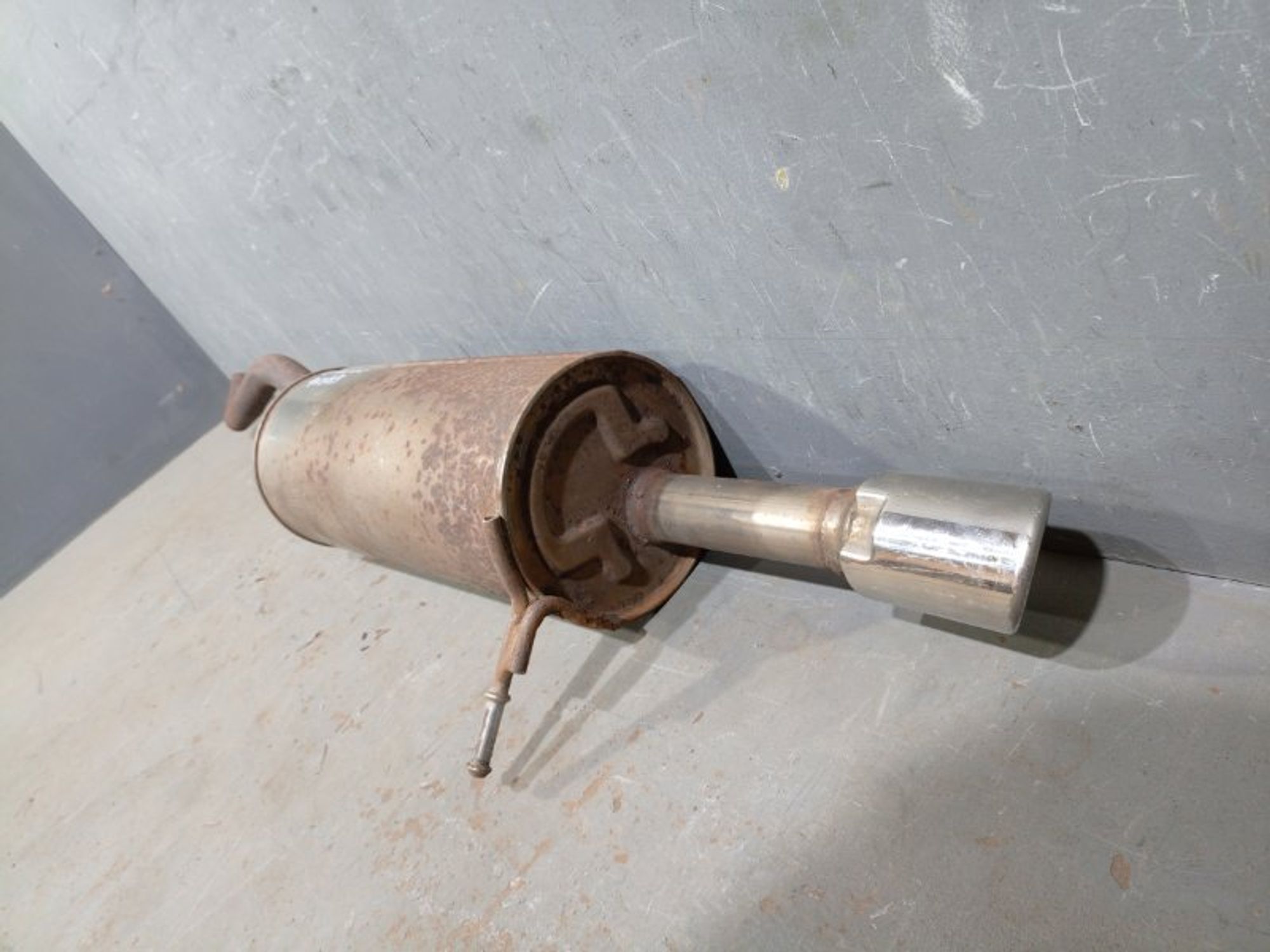 https://ycs.partsauto.market/partsauto-images/thmbs/dc0eef04b6e03176379763a38d44e994/74aa311a0bcb16cbec1f01ae2f3b4c06/8927f89b0e923efcd1b6496c209a62e8.jpg
