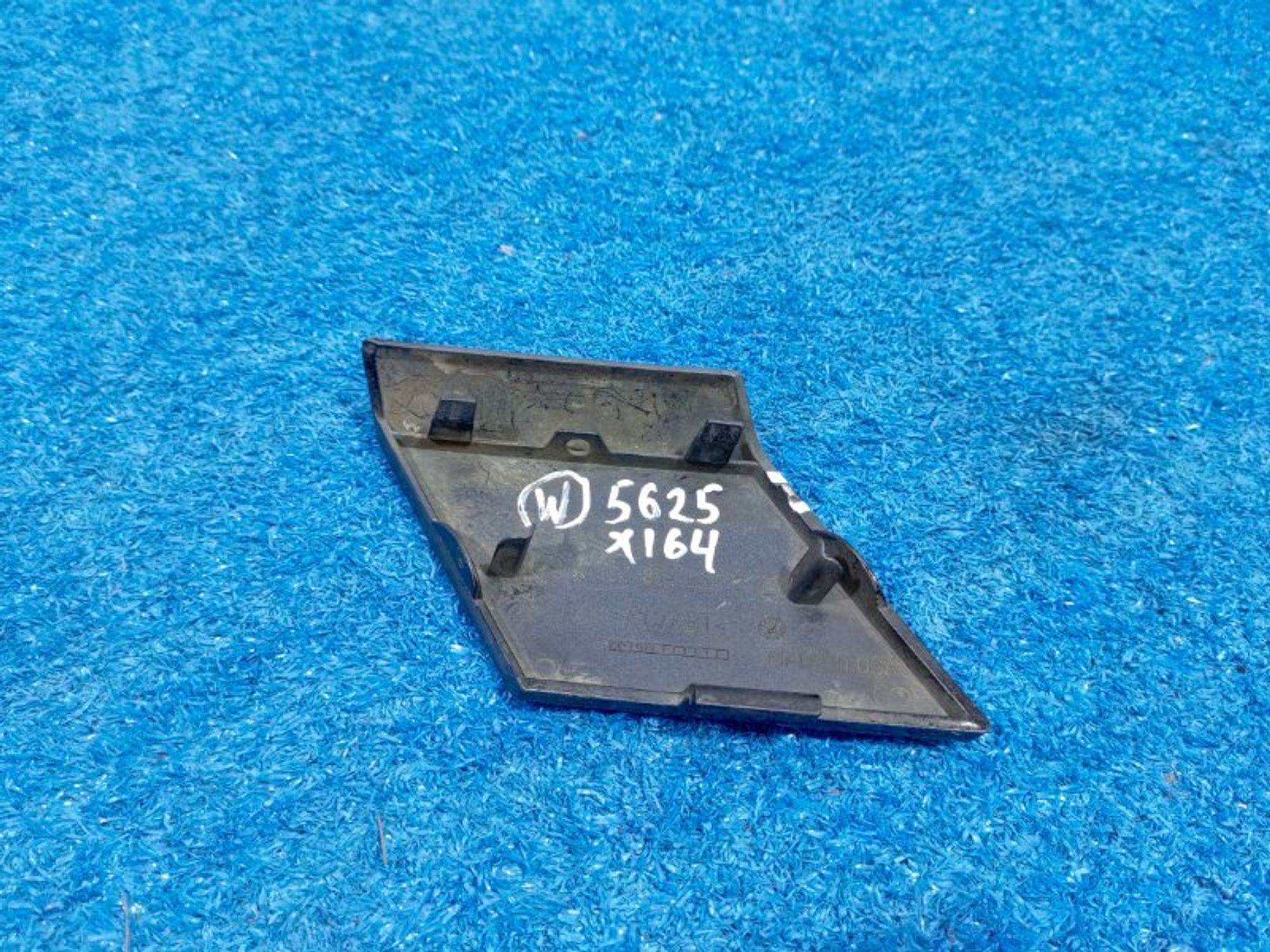 https://ycs.partsauto.market/partsauto-images/thmbs/dc0eef04b6e03176379763a38d44e994/75be95b113deda9979473775e4f19edf/9119089bffc85c9e4028861844117ab5.jpg