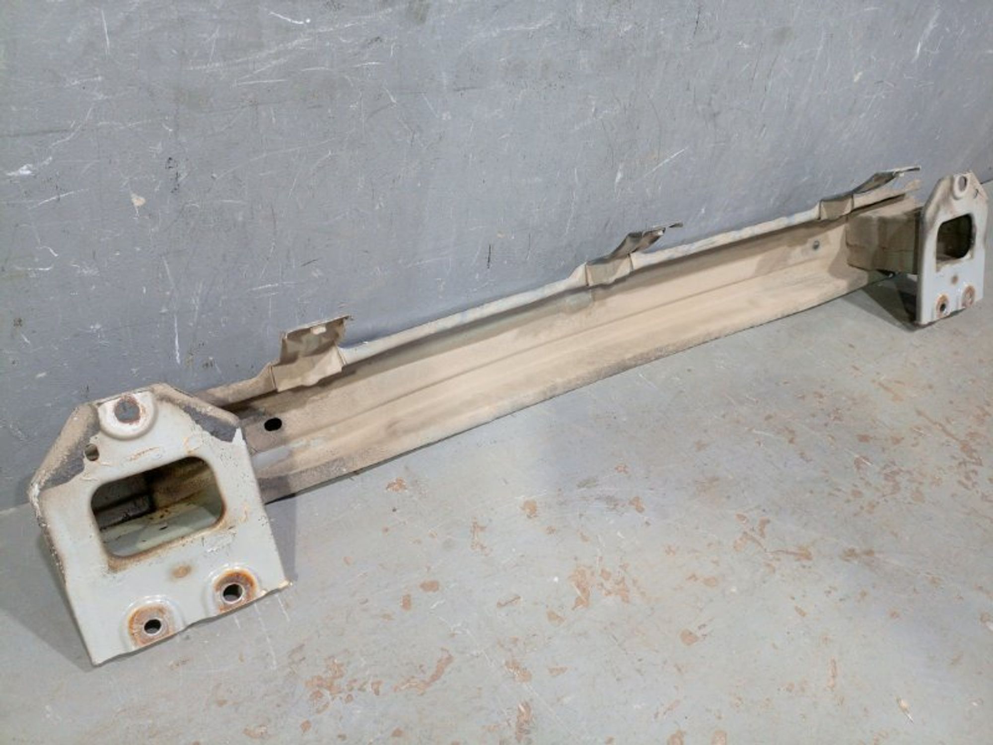 https://ycs.partsauto.market/partsauto-images/thmbs/dc0eef04b6e03176379763a38d44e994/766252c33271ed5397382428af7fe6ff/ffba5414278346632f0d48d133069cd4.jpg