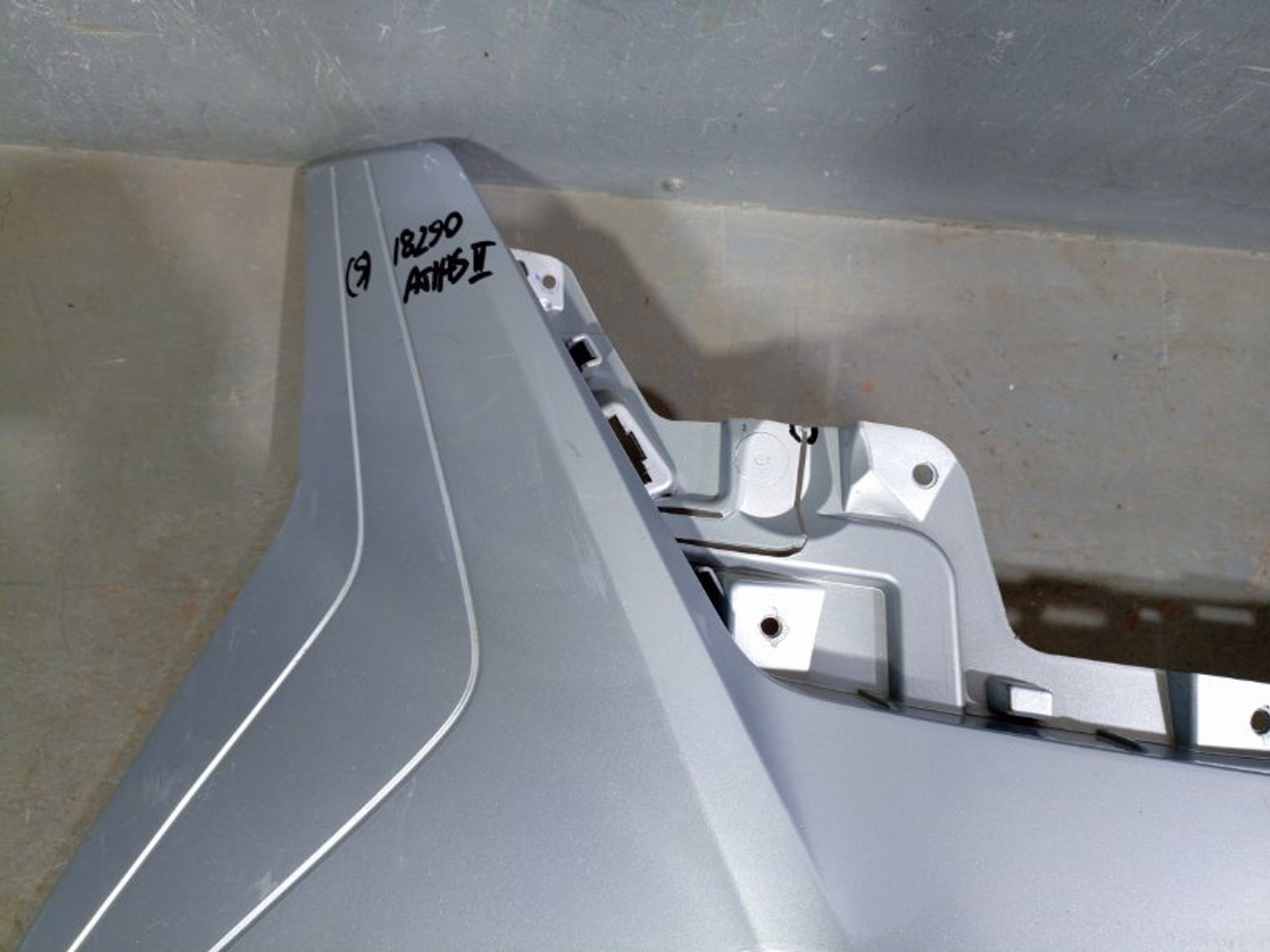 https://ycs.partsauto.market/partsauto-images/thmbs/dc0eef04b6e03176379763a38d44e994/7673ac419620b3e5df1dc8e7b50ee490/3dde4ca67cd394470e7ed5bd72e25e85.jpg