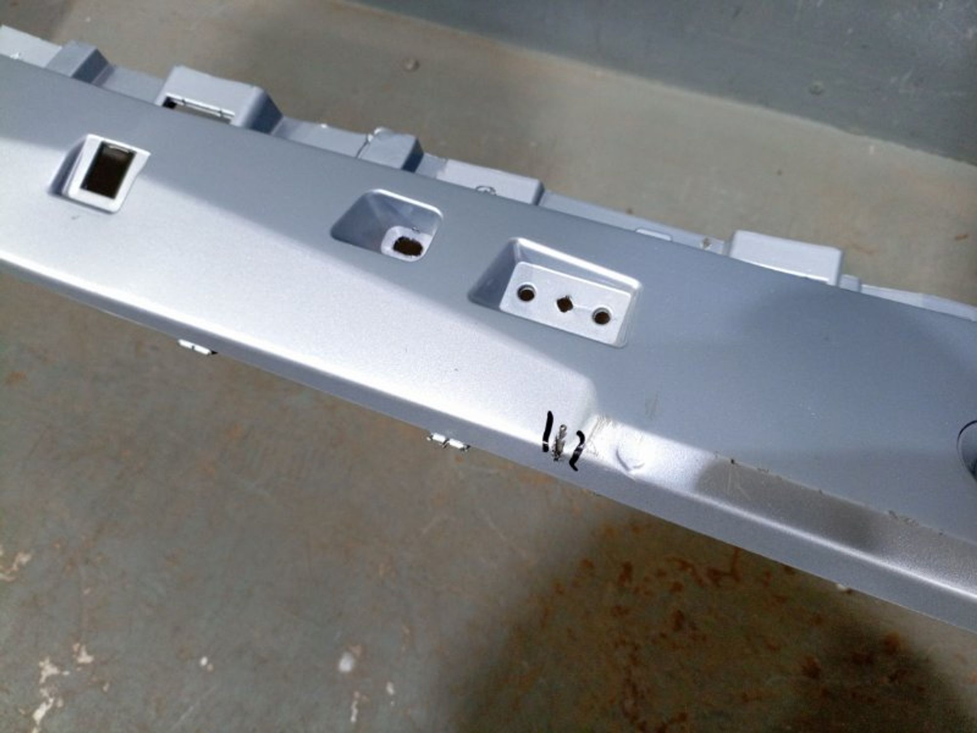 https://ycs.partsauto.market/partsauto-images/thmbs/dc0eef04b6e03176379763a38d44e994/7673ac419620b3e5df1dc8e7b50ee490/89a1ac9f2dcea88b385e15abf1c6bbe7.jpg