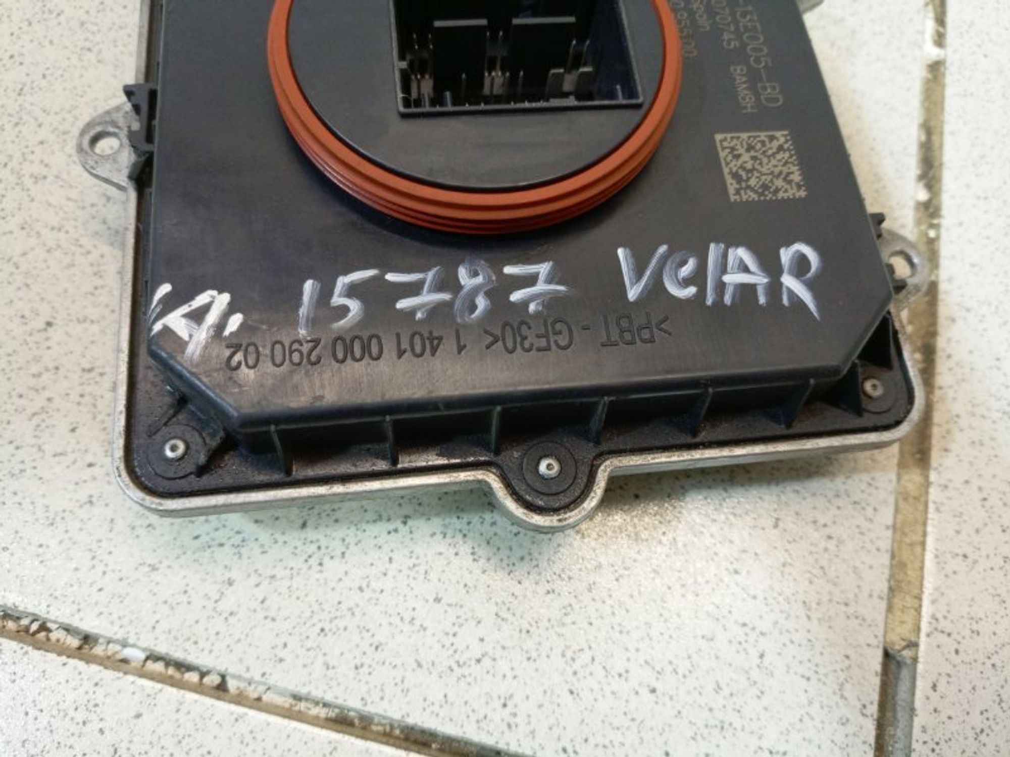 https://ycs.partsauto.market/partsauto-images/thmbs/dc0eef04b6e03176379763a38d44e994/768d8197220c9fb525f12d6bf79dc3c5/f60fa4c1c238337373e4127a2f1a6d5b.jpg
