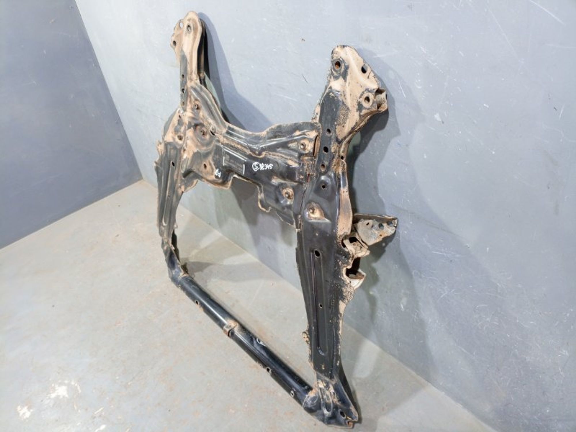 https://ycs.partsauto.market/partsauto-images/thmbs/dc0eef04b6e03176379763a38d44e994/78fb1338b9372b53965696d293dc86cc/9a9affd8053ed700e005948d4506e47f.jpg