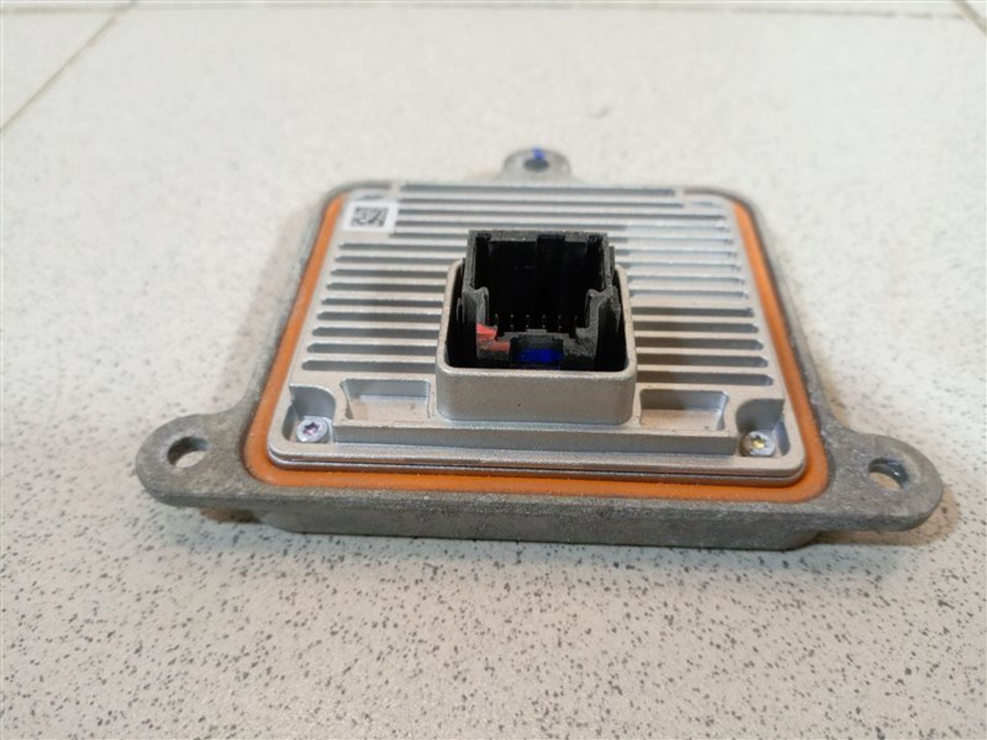 https://ycs.partsauto.market/partsauto-images/thmbs/dc0eef04b6e03176379763a38d44e994/79bece273bfaea95a5f68e3049374e58/4098dc27bc5636dd9bba0b1ef9a3ef16.jpg