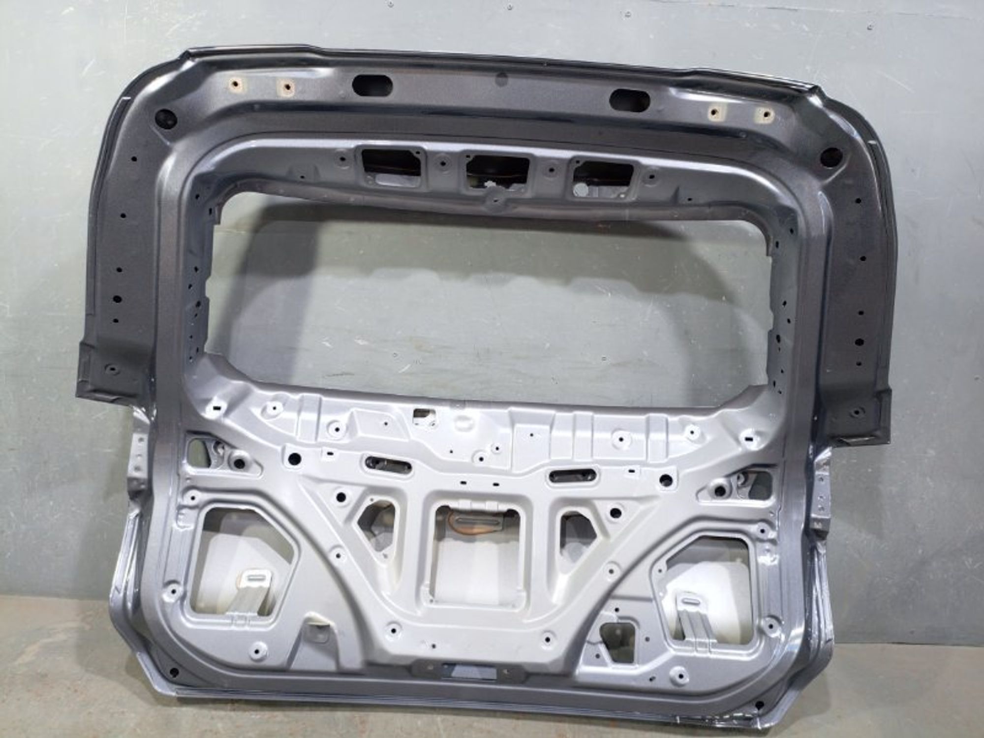https://ycs.partsauto.market/partsauto-images/thmbs/dc0eef04b6e03176379763a38d44e994/7a254a333688ae793fb981a75da9208c/b9fad0c78849f4d7478f3bd924acea43.jpg
