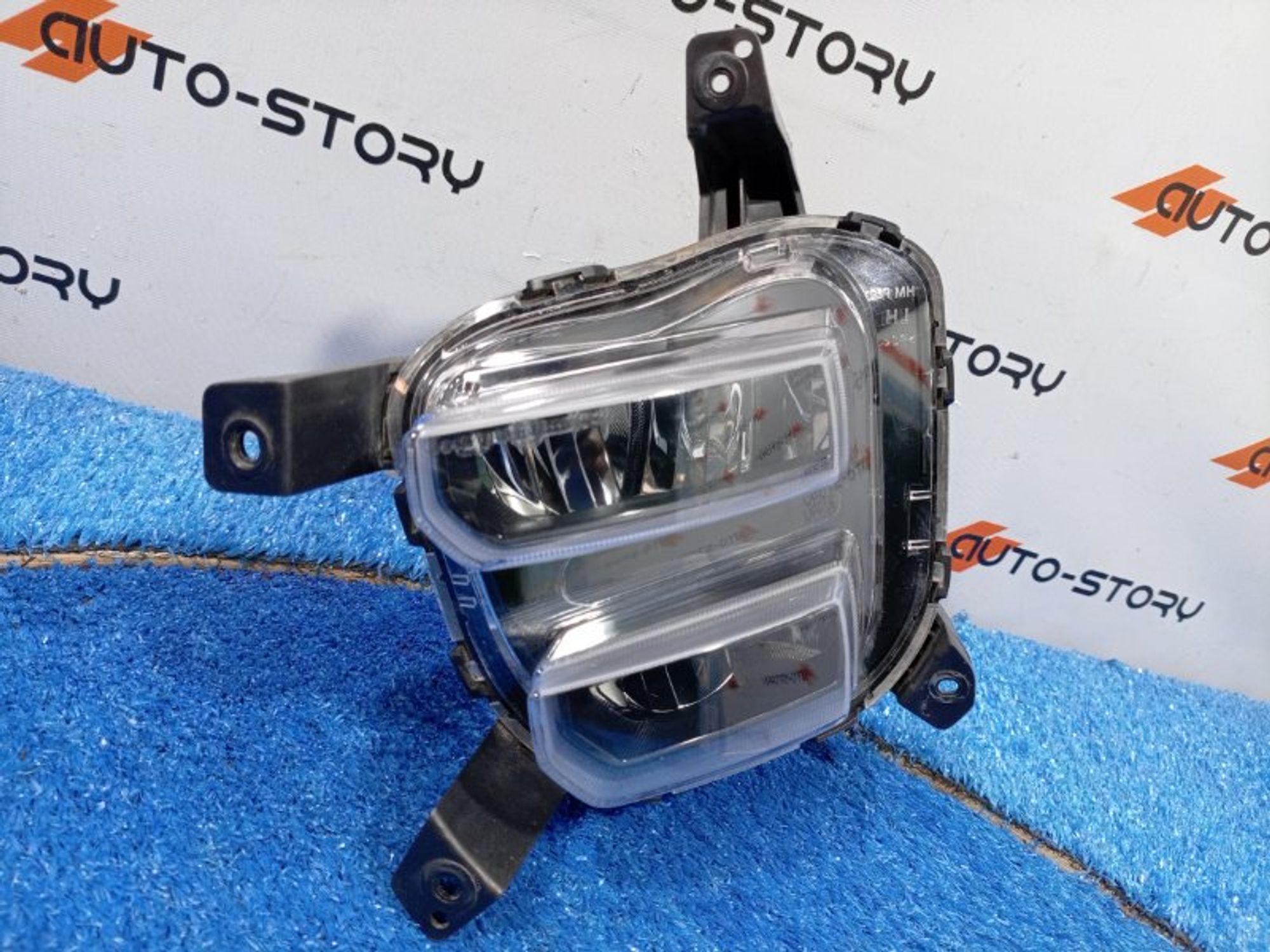 https://ycs.partsauto.market/partsauto-images/thmbs/dc0eef04b6e03176379763a38d44e994/7bd9a6d8b56cdf4aaf39140b47cc2f84/4df5f418c6d84baef23eadc52f25ddb2.jpg