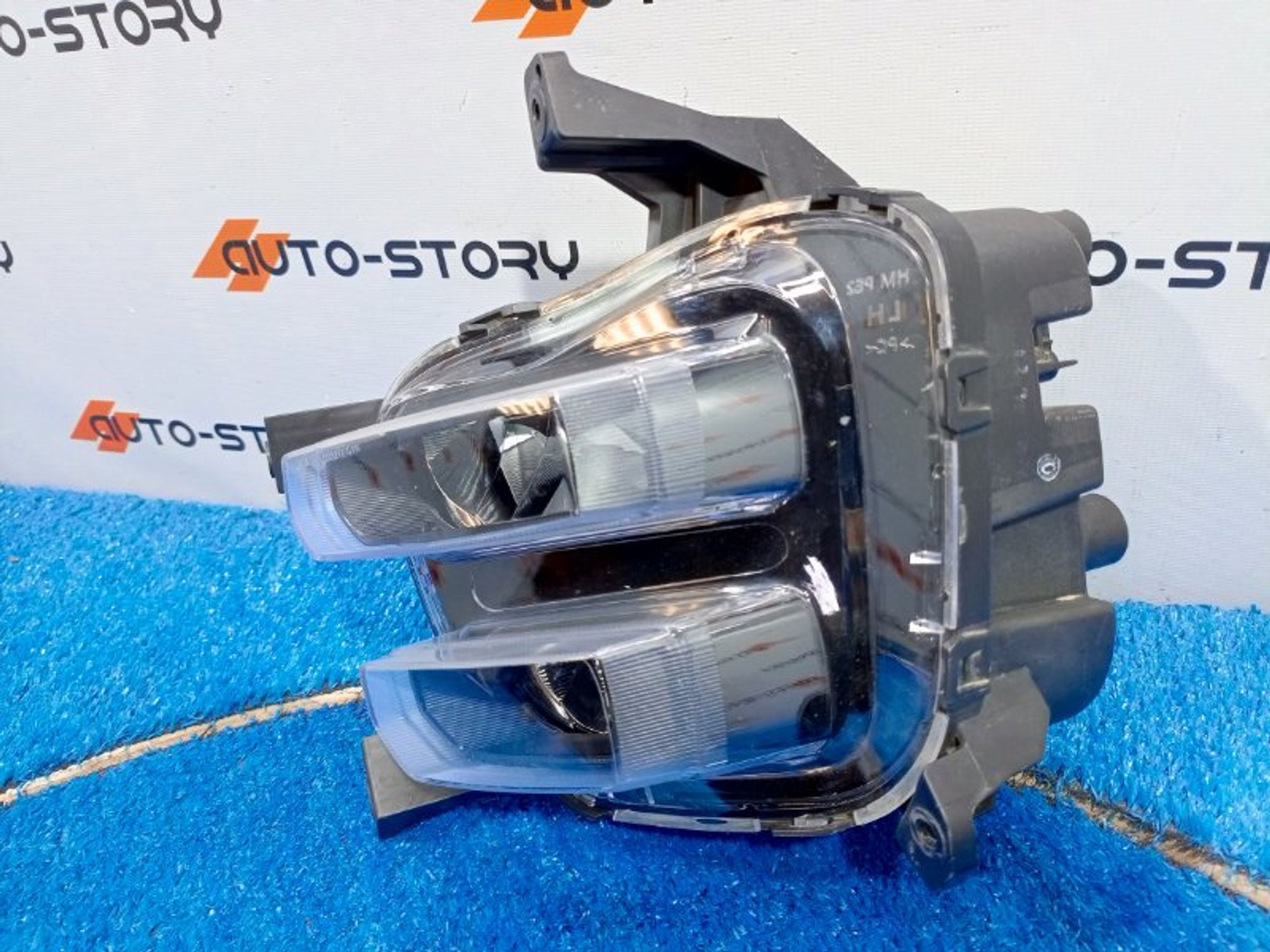 https://ycs.partsauto.market/partsauto-images/thmbs/dc0eef04b6e03176379763a38d44e994/7bd9a6d8b56cdf4aaf39140b47cc2f84/d23549f6de805ccf3f6716fcfe46ce8d.jpg