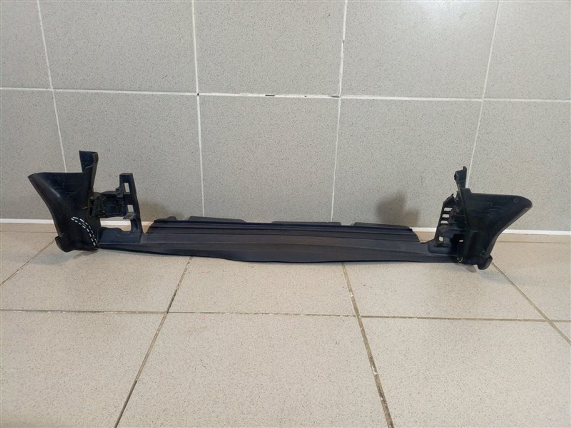 https://ycs.partsauto.market/partsauto-images/thmbs/dc0eef04b6e03176379763a38d44e994/812a3cba70effa6785ca7e72347978c9/6cf5fabb8717636a225ae364a71d061f.jpg