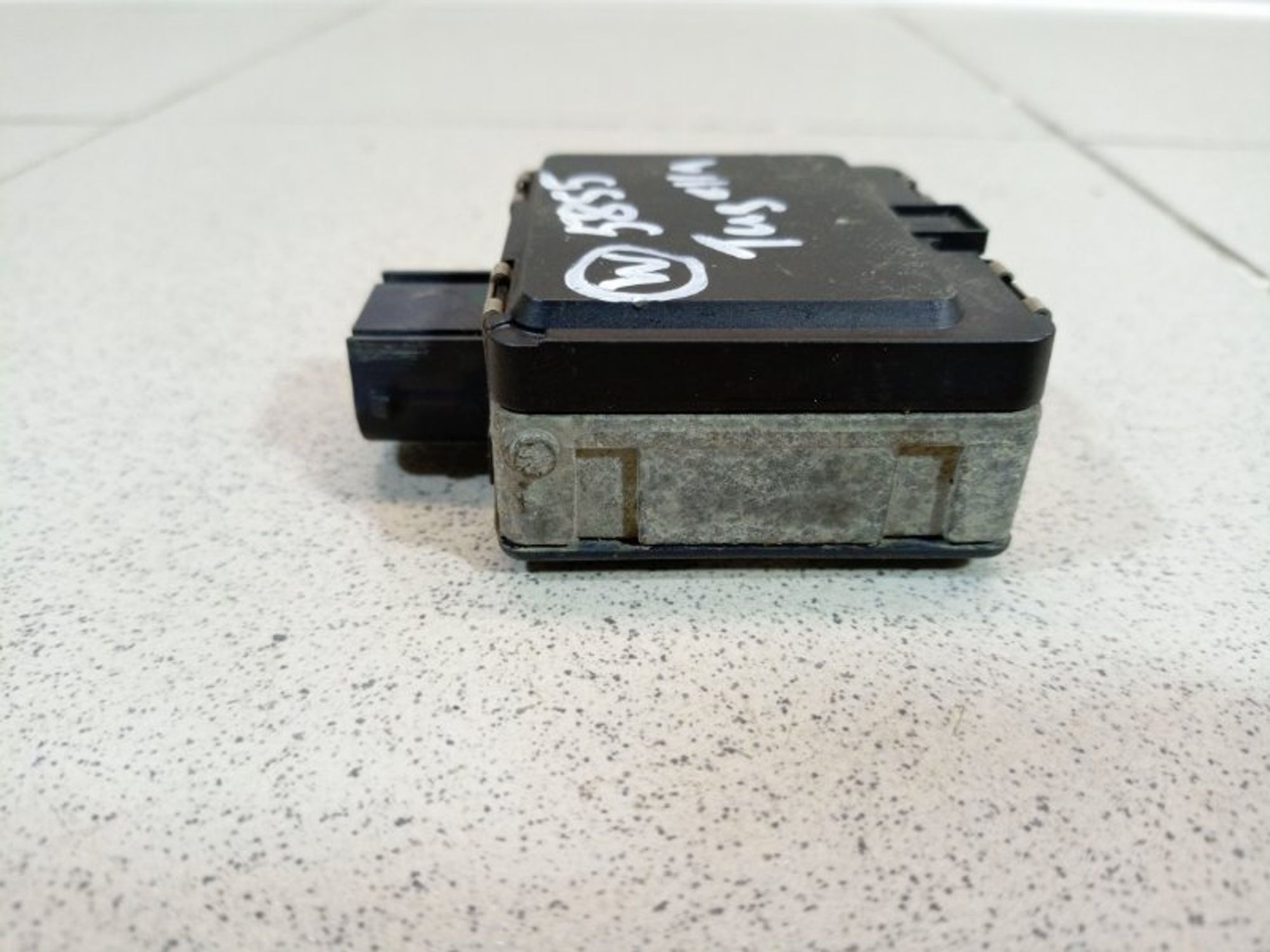 https://ycs.partsauto.market/partsauto-images/thmbs/dc0eef04b6e03176379763a38d44e994/813ff67aeb0373d4c71ee05aefc7c5f1/205efe714f85bd2219cb53d2e45e44a5.jpg