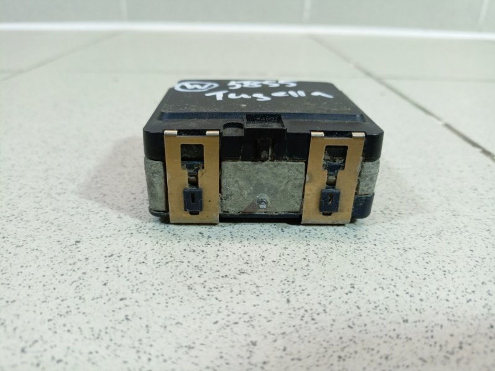 https://ycs.partsauto.market/partsauto-images/thmbs/dc0eef04b6e03176379763a38d44e994/813ff67aeb0373d4c71ee05aefc7c5f1/fa1279a95ae48d69360128cea53442c7.jpg