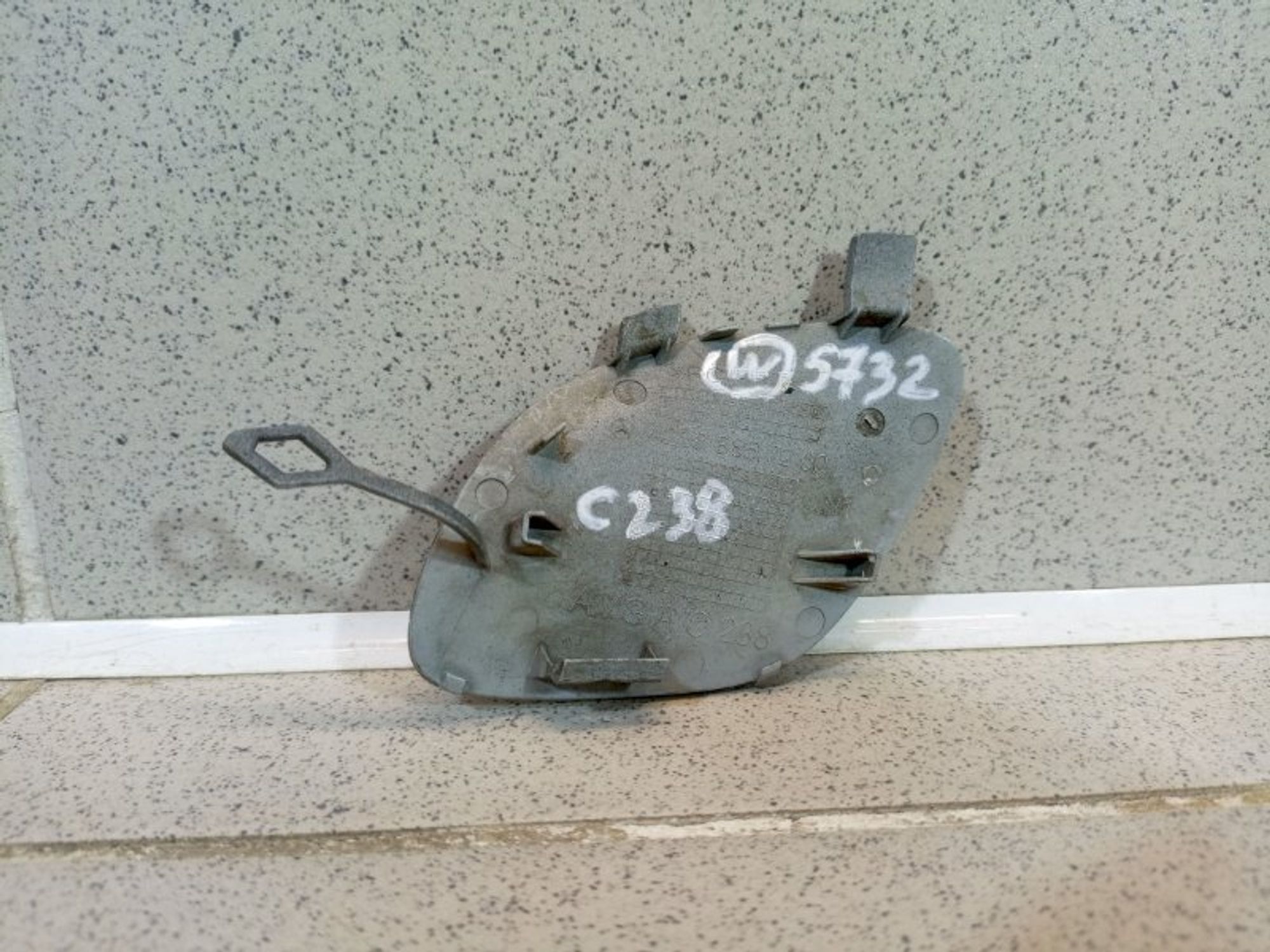https://ycs.partsauto.market/partsauto-images/thmbs/dc0eef04b6e03176379763a38d44e994/81443ab00993400fce2664e215f7a055/31a13e5c1d09c3b4869f5e61f3aa4165.jpg