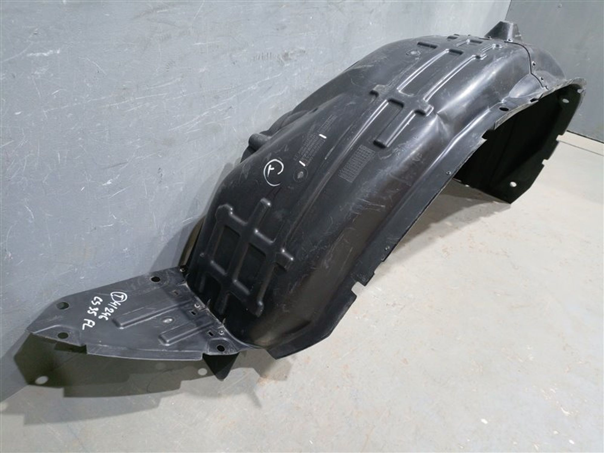 https://ycs.partsauto.market/partsauto-images/thmbs/dc0eef04b6e03176379763a38d44e994/8148b6ae5f6b38633ef069bf71e09aa8/04f6a6adb8400c3138b1c51f55d8fe5d.jpg