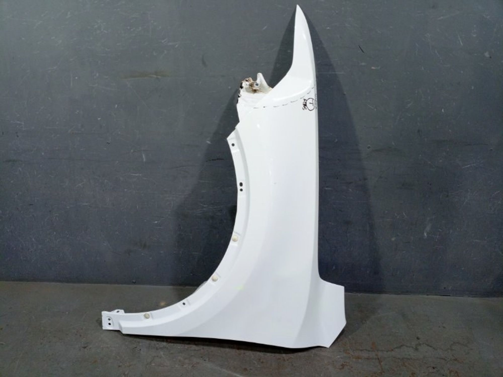 https://ycs.partsauto.market/partsauto-images/thmbs/dc0eef04b6e03176379763a38d44e994/8218861bb849ea5fa9847a04fcd6560c/3986bc9b2993aa220c4450b8dd4bff20.jpg