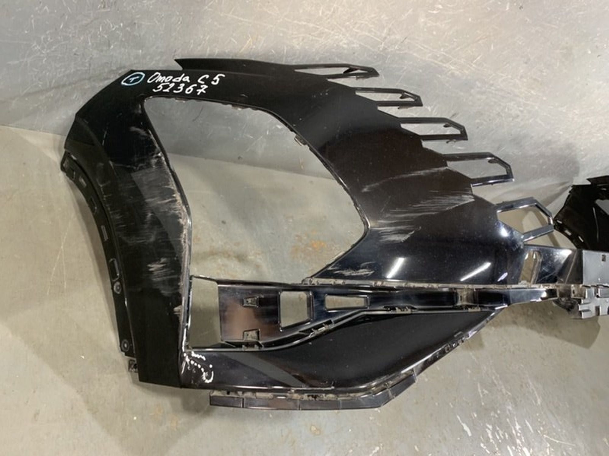 https://ycs.partsauto.market/partsauto-images/thmbs/dc0eef04b6e03176379763a38d44e994/8534908c3c611d0f0f8c2748b79aef55/990482169c4816fb40d179cf5ccc2809.jpg
