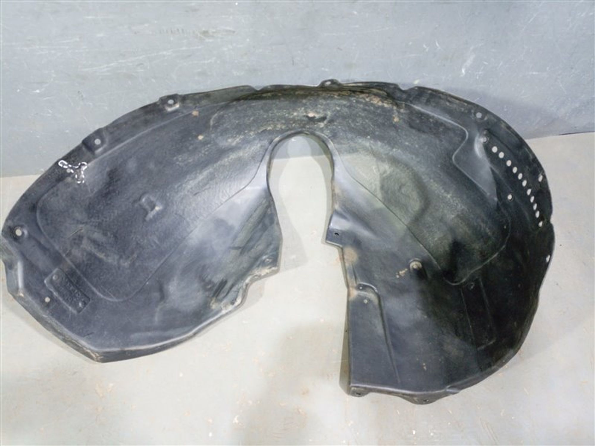 https://ycs.partsauto.market/partsauto-images/thmbs/dc0eef04b6e03176379763a38d44e994/87b7b25defe24154408bdb97577408e7/46847093a84df69be5a4504f9e33d75e.jpg