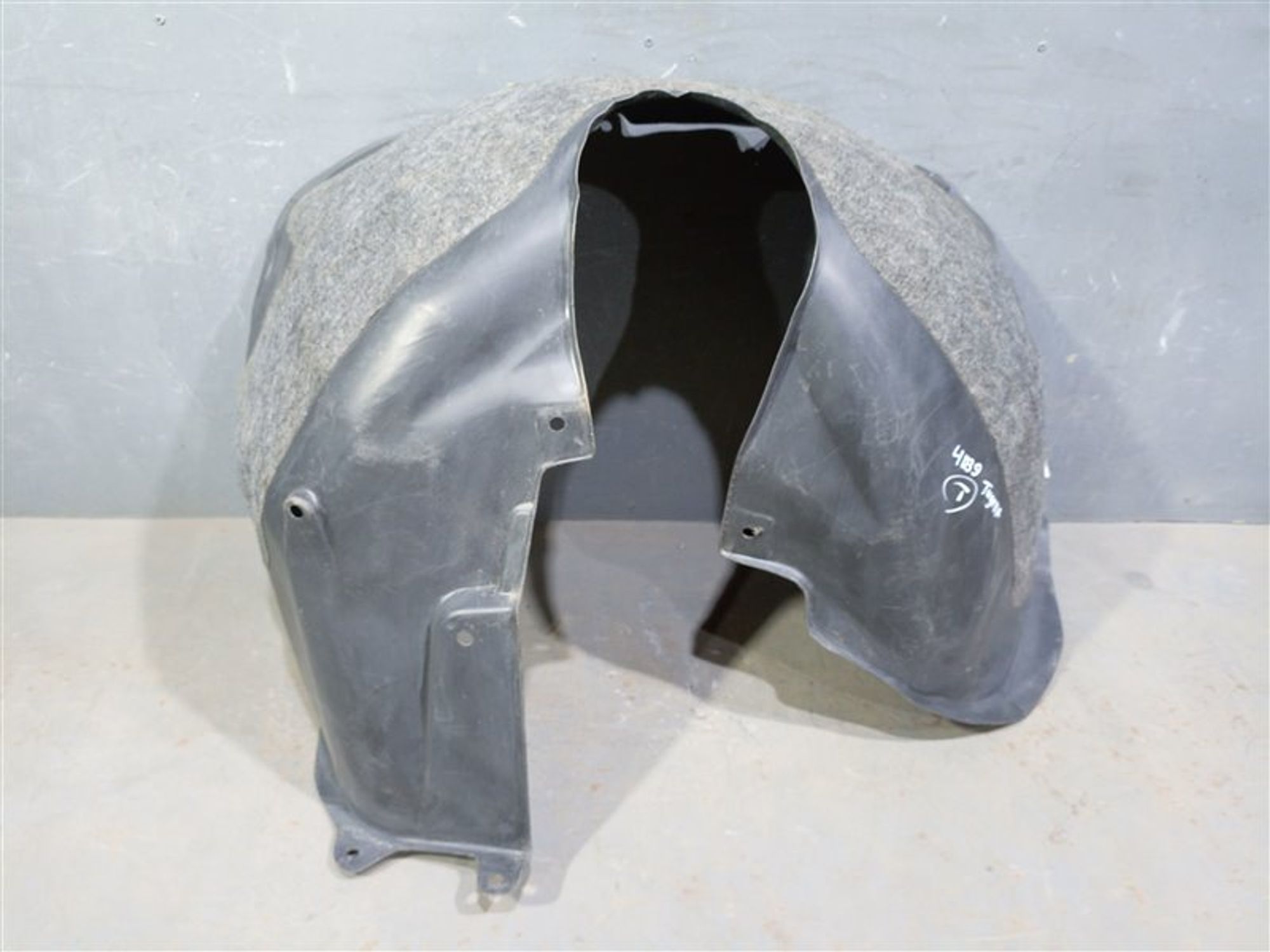 https://ycs.partsauto.market/partsauto-images/thmbs/dc0eef04b6e03176379763a38d44e994/87b7b25defe24154408bdb97577408e7/713adee87f18306d8452a11bb98623fa.jpg