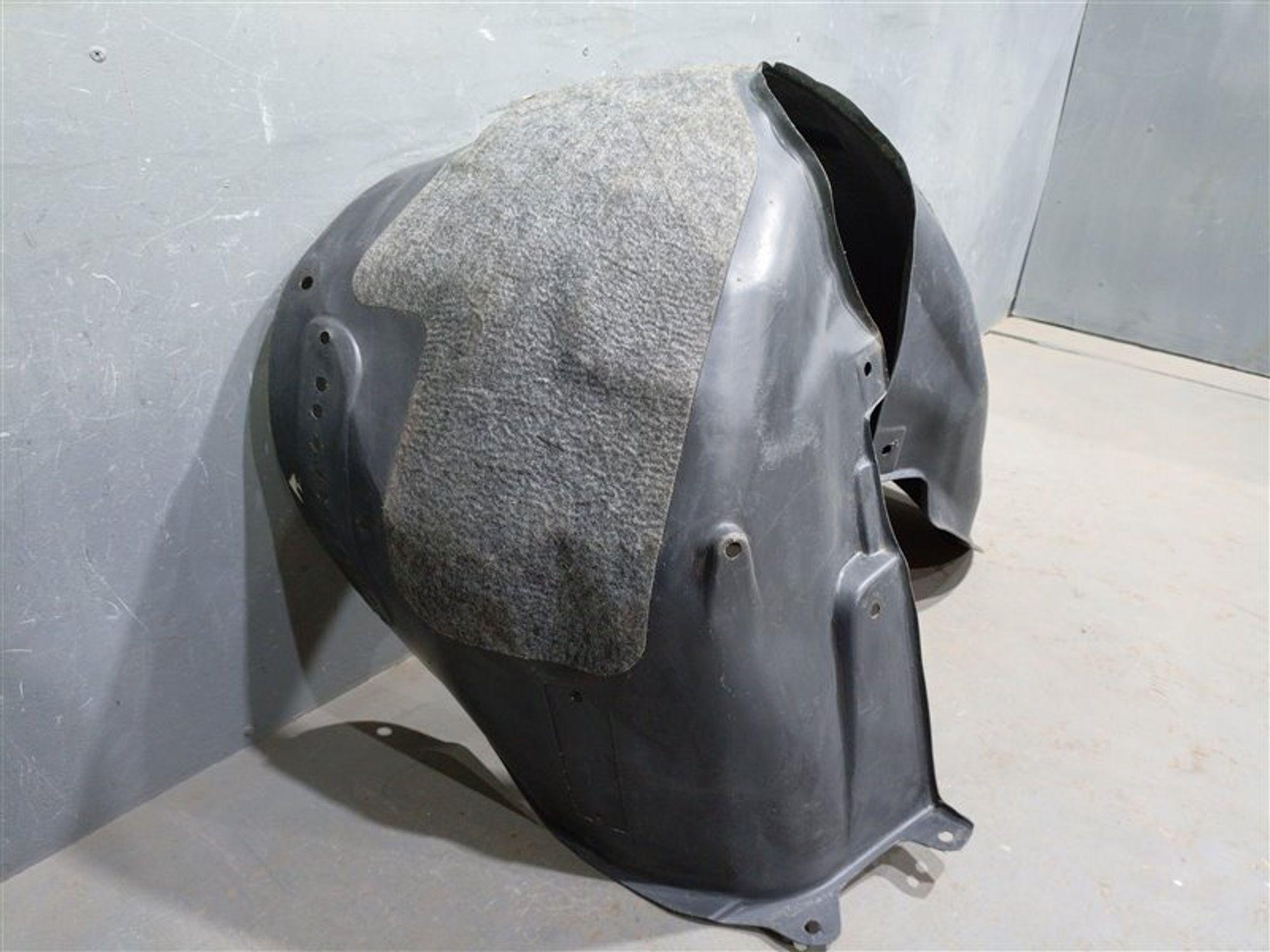 https://ycs.partsauto.market/partsauto-images/thmbs/dc0eef04b6e03176379763a38d44e994/87b7b25defe24154408bdb97577408e7/94c439be1d11681cb997e3faeab993b0.jpg