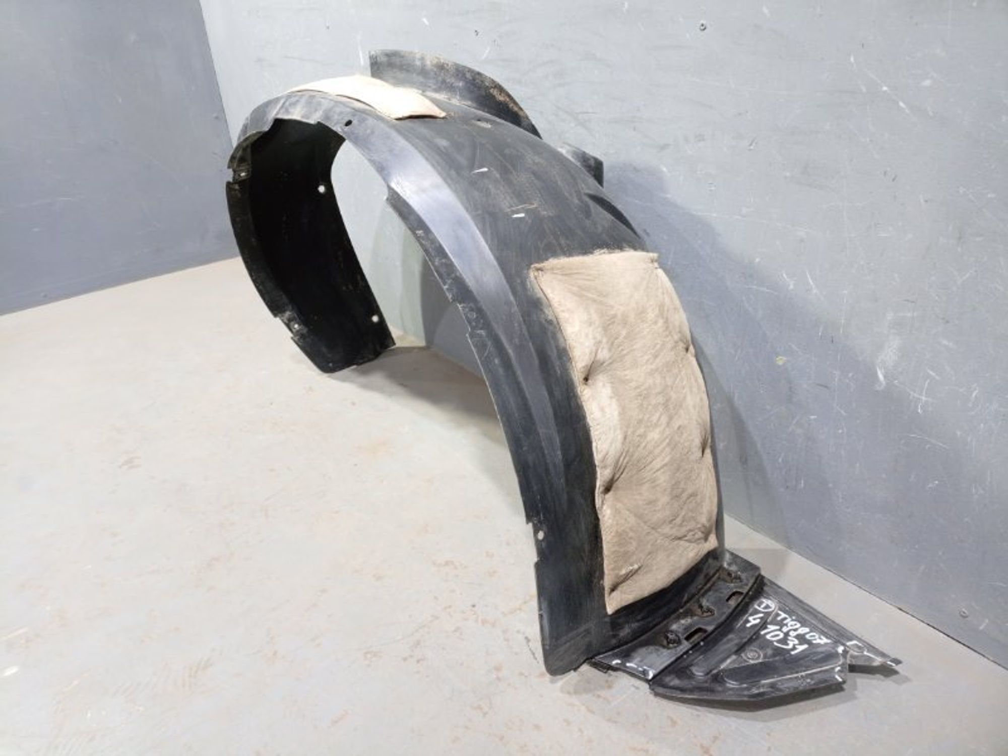 https://ycs.partsauto.market/partsauto-images/thmbs/dc0eef04b6e03176379763a38d44e994/89a639227ee969a7eda017f0cd0df1ee/c01704ec363c78965b3fcd435b45b298.jpg