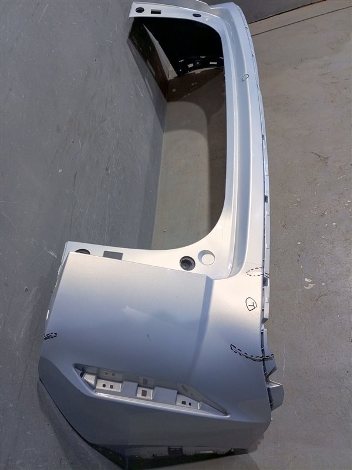 https://ycs.partsauto.market/partsauto-images/thmbs/dc0eef04b6e03176379763a38d44e994/8ac1a4ce9e15a1f7f48b57d747a4af04/c8018c01bb98c431292688c0e05f0622.jpg