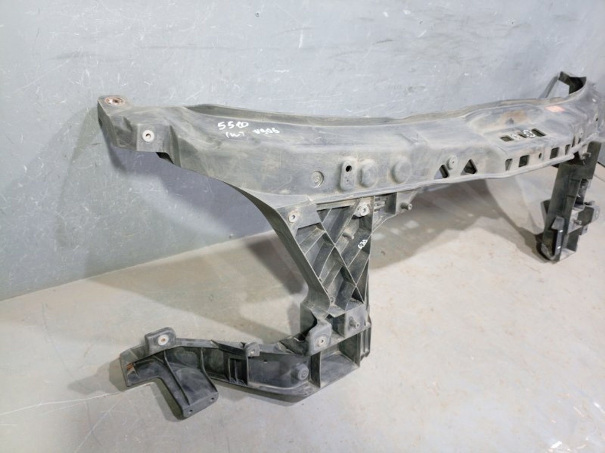 https://ycs.partsauto.market/partsauto-images/thmbs/dc0eef04b6e03176379763a38d44e994/8c77cf4bea40ab55262bb56b6ae5a066/7d763708c01a72dfeb9ec822f0ab5983.jpg