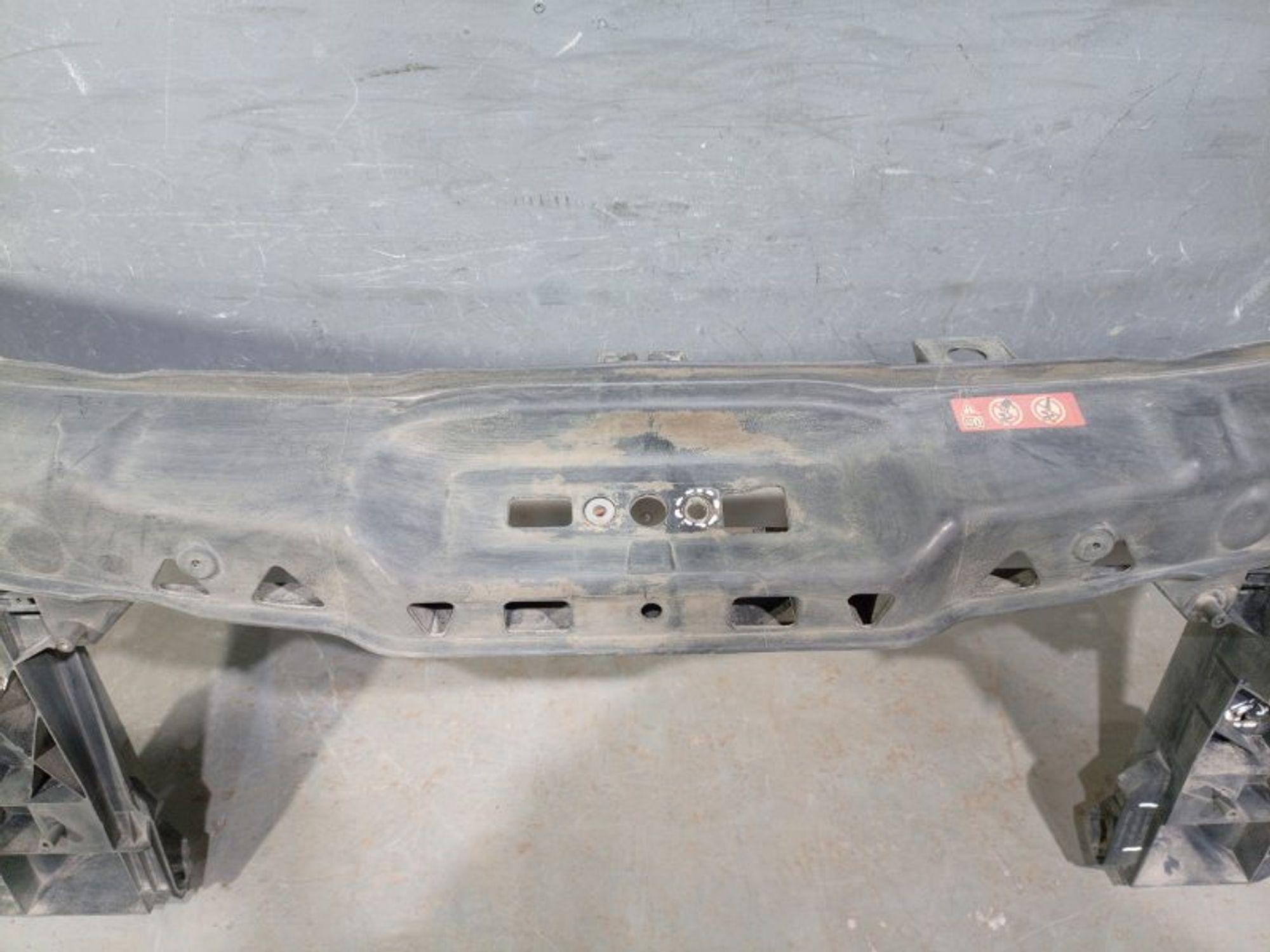 https://ycs.partsauto.market/partsauto-images/thmbs/dc0eef04b6e03176379763a38d44e994/8c77cf4bea40ab55262bb56b6ae5a066/889ec17521bb3f46271125fe3f2989a4.jpg