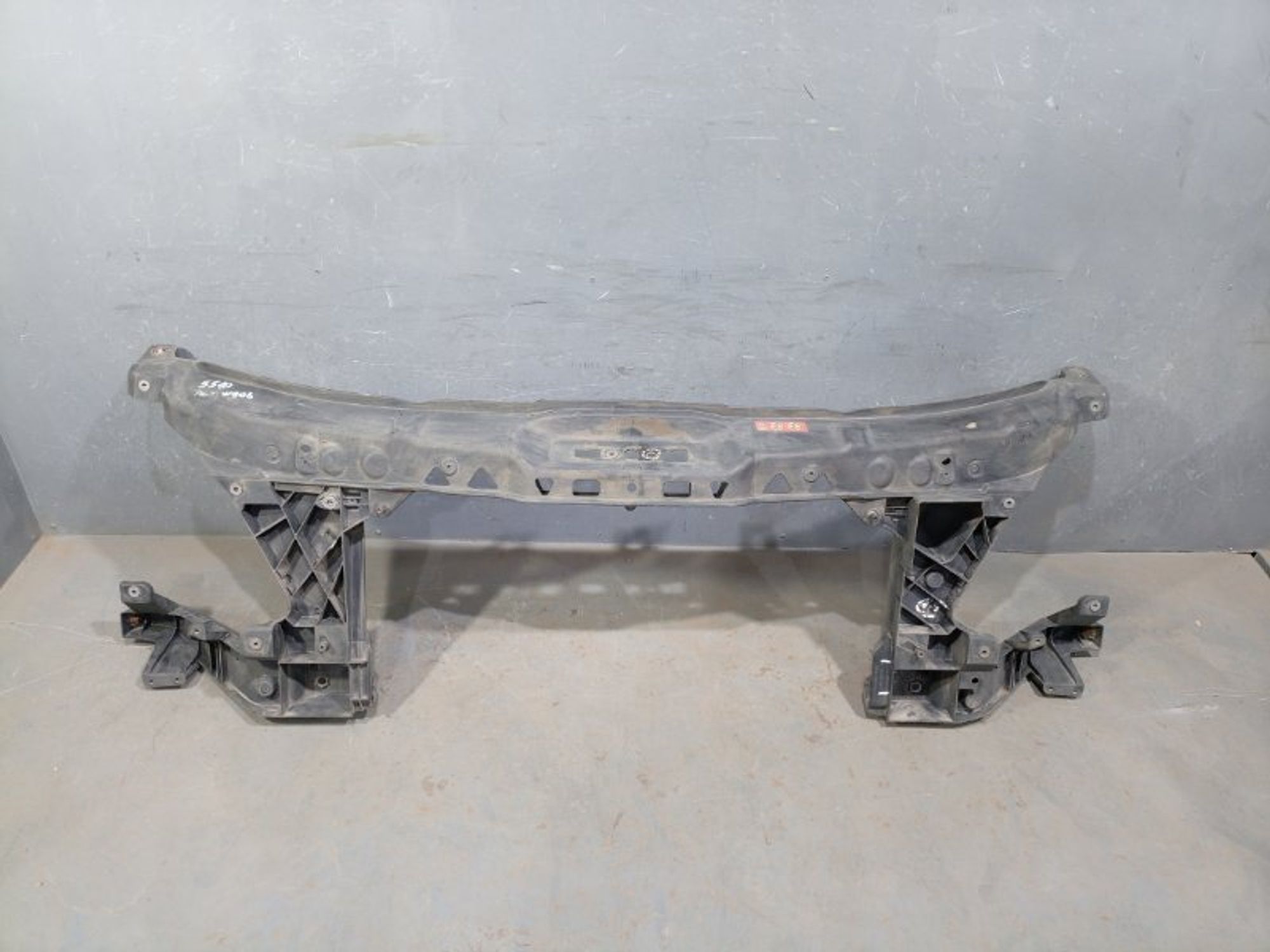 https://ycs.partsauto.market/partsauto-images/thmbs/dc0eef04b6e03176379763a38d44e994/8c77cf4bea40ab55262bb56b6ae5a066/f5615bb9cec0079ab8246d4f0d0fa601.jpg