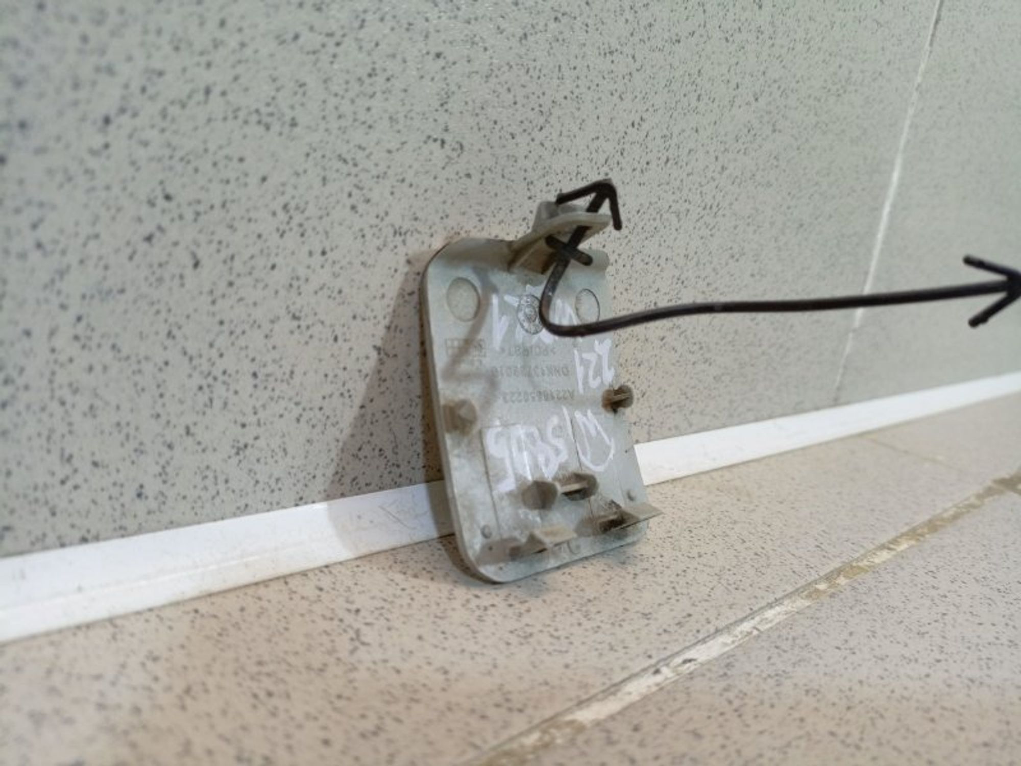 https://ycs.partsauto.market/partsauto-images/thmbs/dc0eef04b6e03176379763a38d44e994/908dd12b07c0aa4e8a450699d482b8ea/ba9a8769e3bbc8553191eb7beb9c6c20.jpg