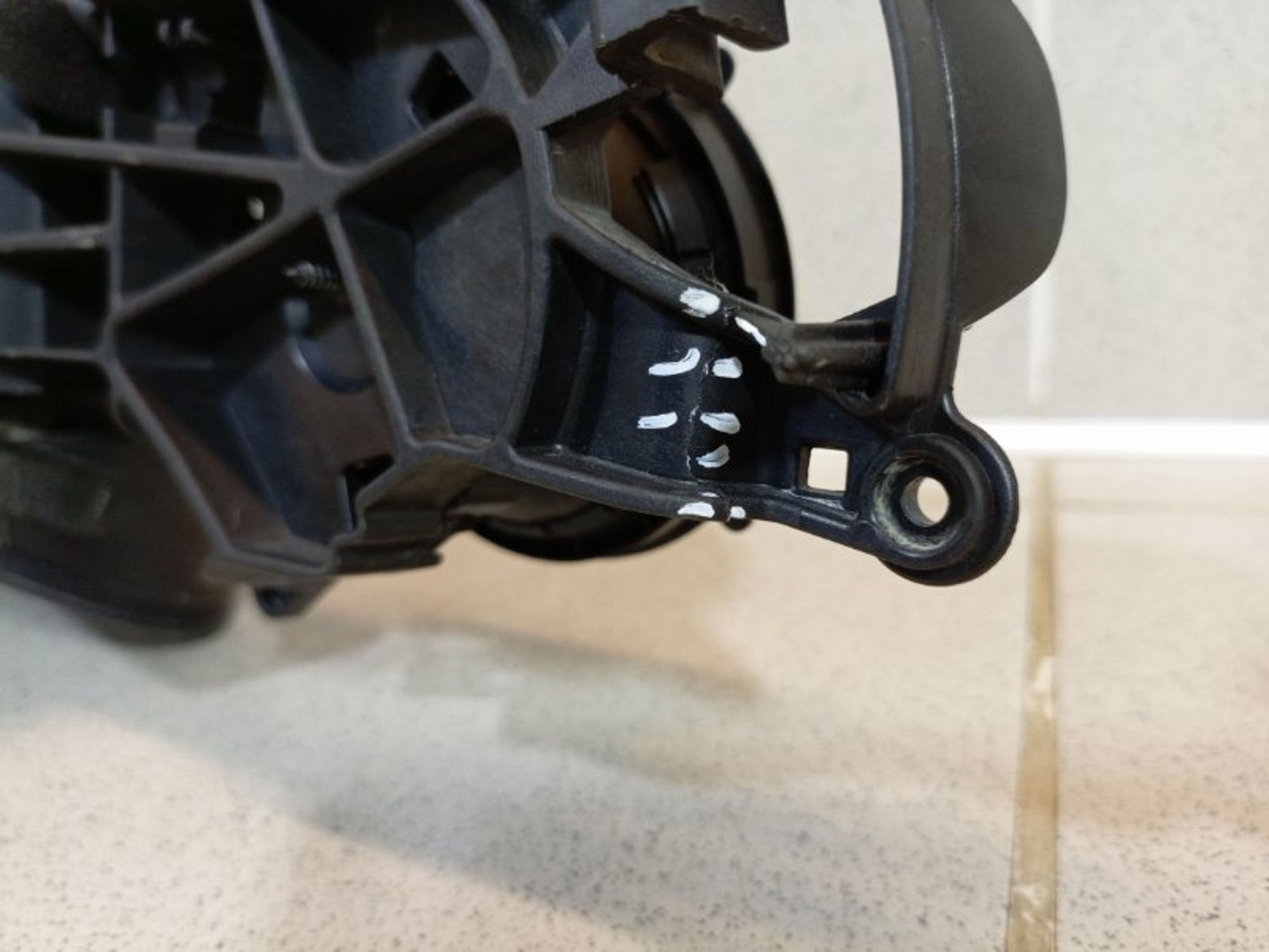 https://ycs.partsauto.market/partsauto-images/thmbs/dc0eef04b6e03176379763a38d44e994/986f8381d571bb4958ba8b15cc8fad58/a2cda15a24190a68bbffe8948ddabd33.jpg