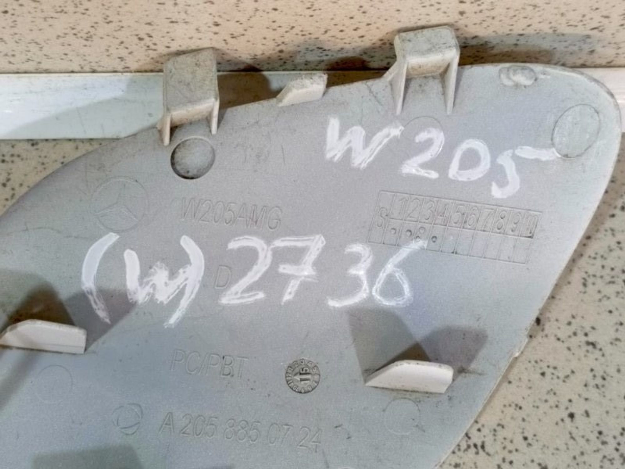 https://ycs.partsauto.market/partsauto-images/thmbs/dc0eef04b6e03176379763a38d44e994/988b83e97586bf8425873af8cd08827b/fd05d09ff22f037d315504aee3d1b56d.jpg