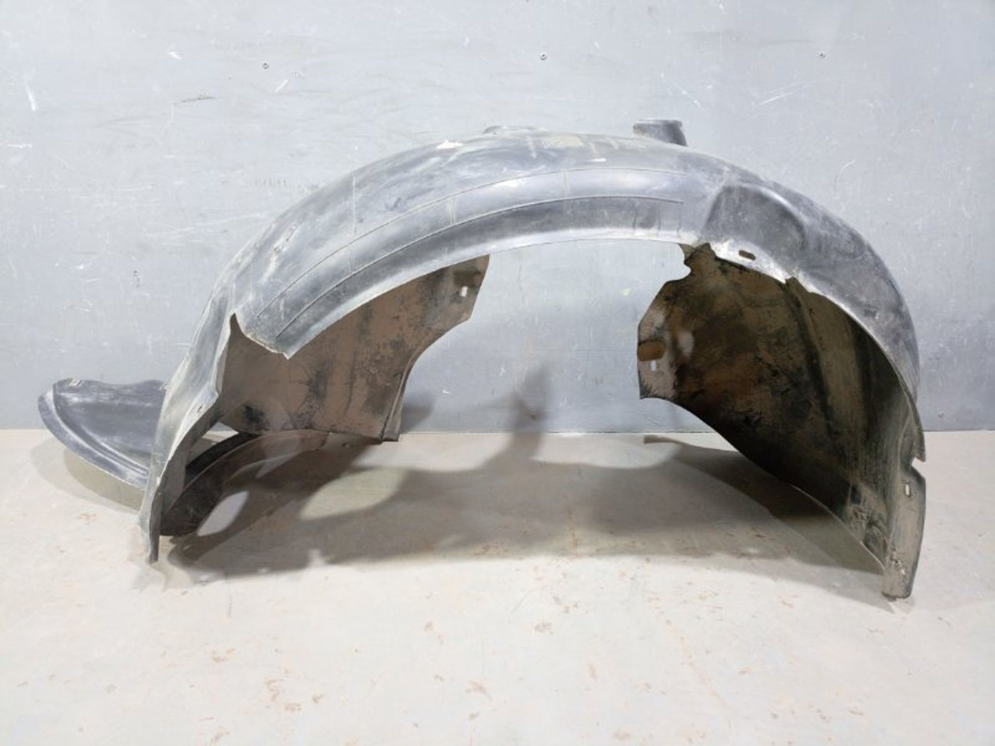 https://ycs.partsauto.market/partsauto-images/thmbs/dc0eef04b6e03176379763a38d44e994/9fa252d028ff4a230b3f2b3a362b6556/22a98b6c516c45e2970cda8d95b3aa0d.jpg