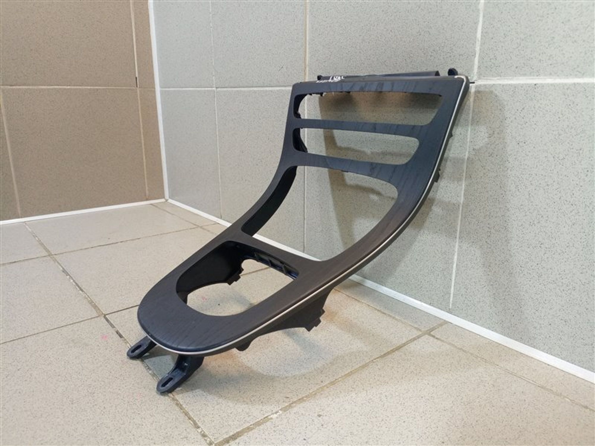 https://ycs.partsauto.market/partsauto-images/thmbs/dc0eef04b6e03176379763a38d44e994/a1168ad27bcc4e32f3dc668ab7cd5e3e/f0a638f203df9addbf74da31d19c9996.jpg