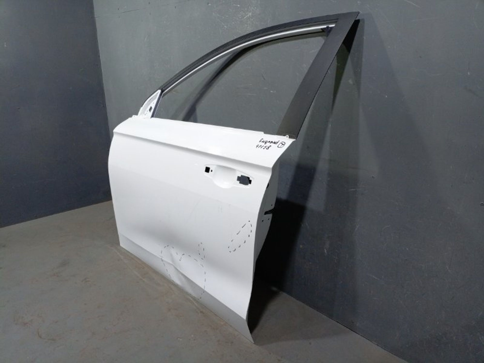 https://ycs.partsauto.market/partsauto-images/thmbs/dc0eef04b6e03176379763a38d44e994/a28200ed587f3a4255c638726ba02421/6c40759d4cc6ef3e1bf76eb7e9a74ae1.jpg