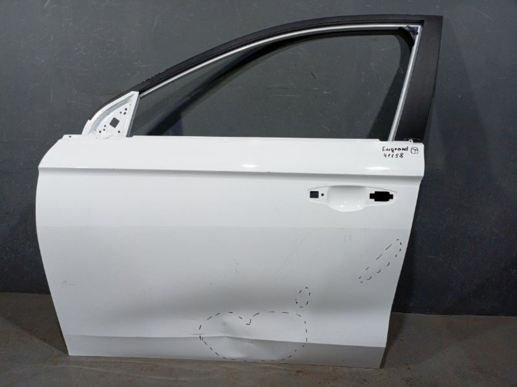 https://ycs.partsauto.market/partsauto-images/thmbs/dc0eef04b6e03176379763a38d44e994/a28200ed587f3a4255c638726ba02421/8ffb51838db44b9a997cb8ee62d7255f.jpg