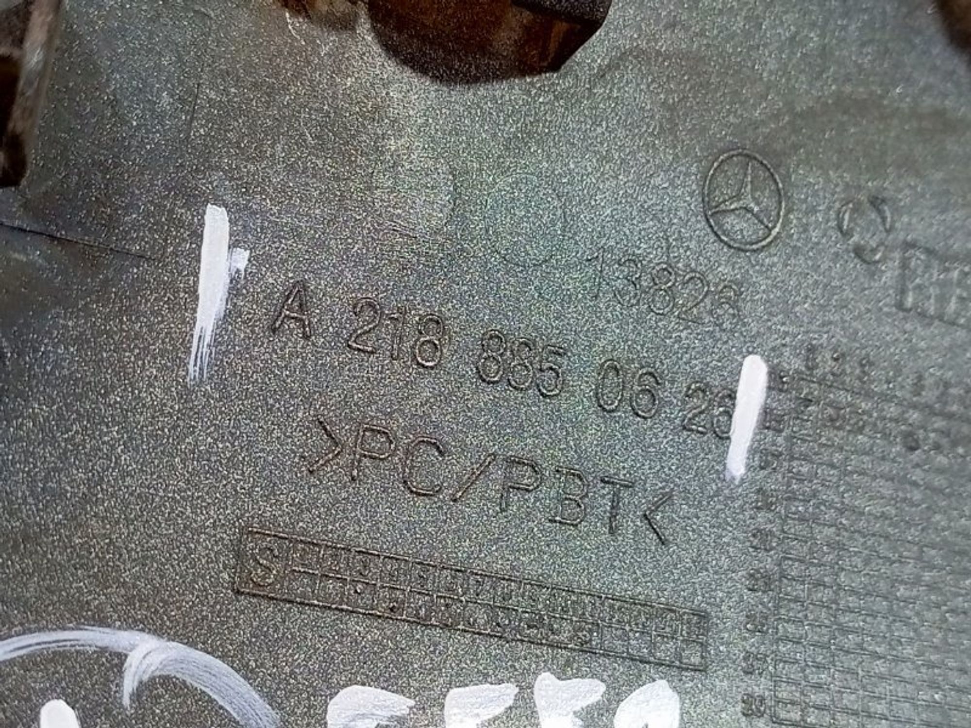 https://ycs.partsauto.market/partsauto-images/thmbs/dc0eef04b6e03176379763a38d44e994/a484038368c95d579e2f74397f1db923/28fce180335738a17bb7b7a2db656272.jpg