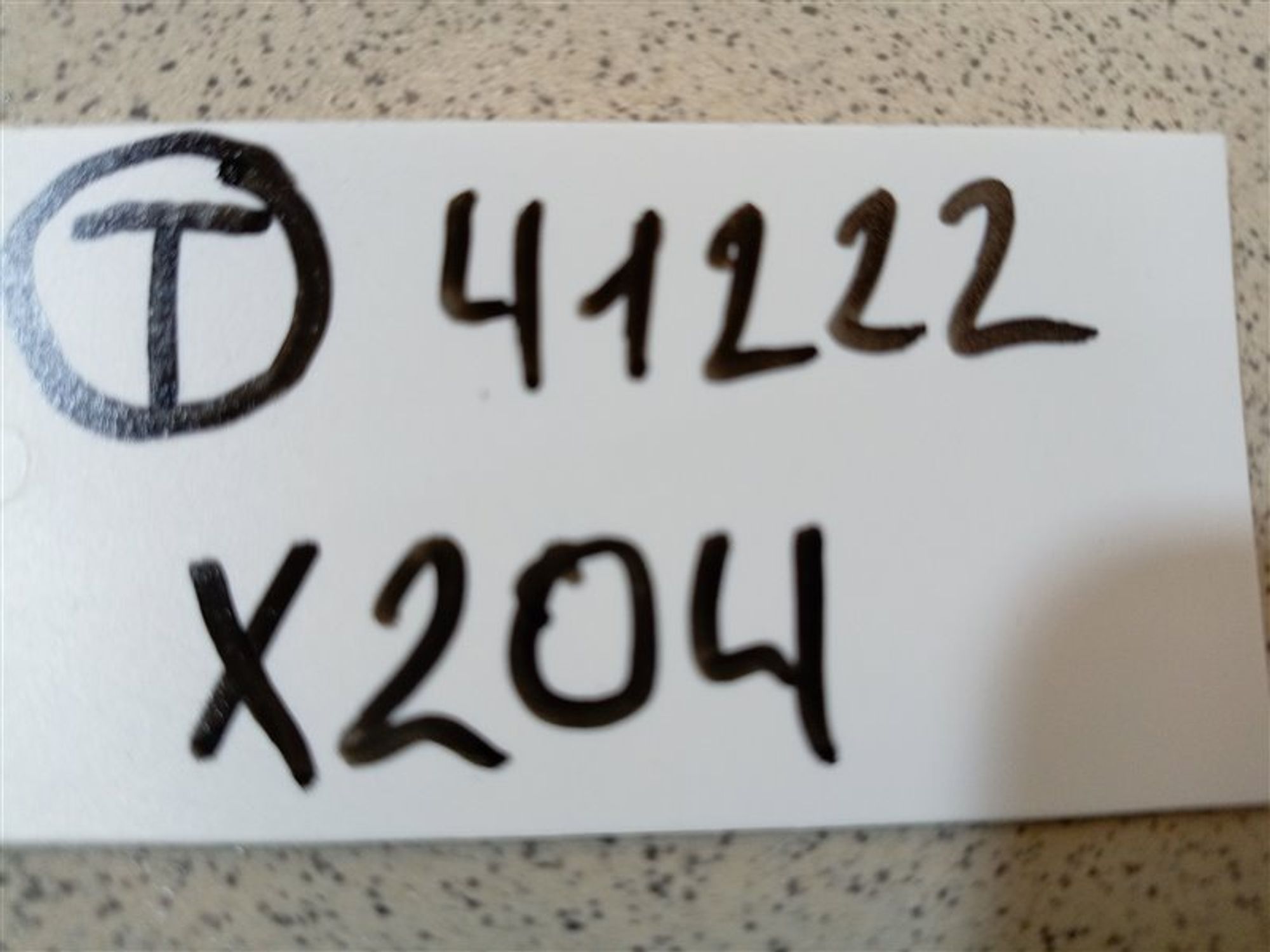 https://ycs.partsauto.market/partsauto-images/thmbs/dc0eef04b6e03176379763a38d44e994/a5f6dfb519593af5847819c7540e141d/feba8ac2f7cfb30a6dbbdd6754c0042f.jpg