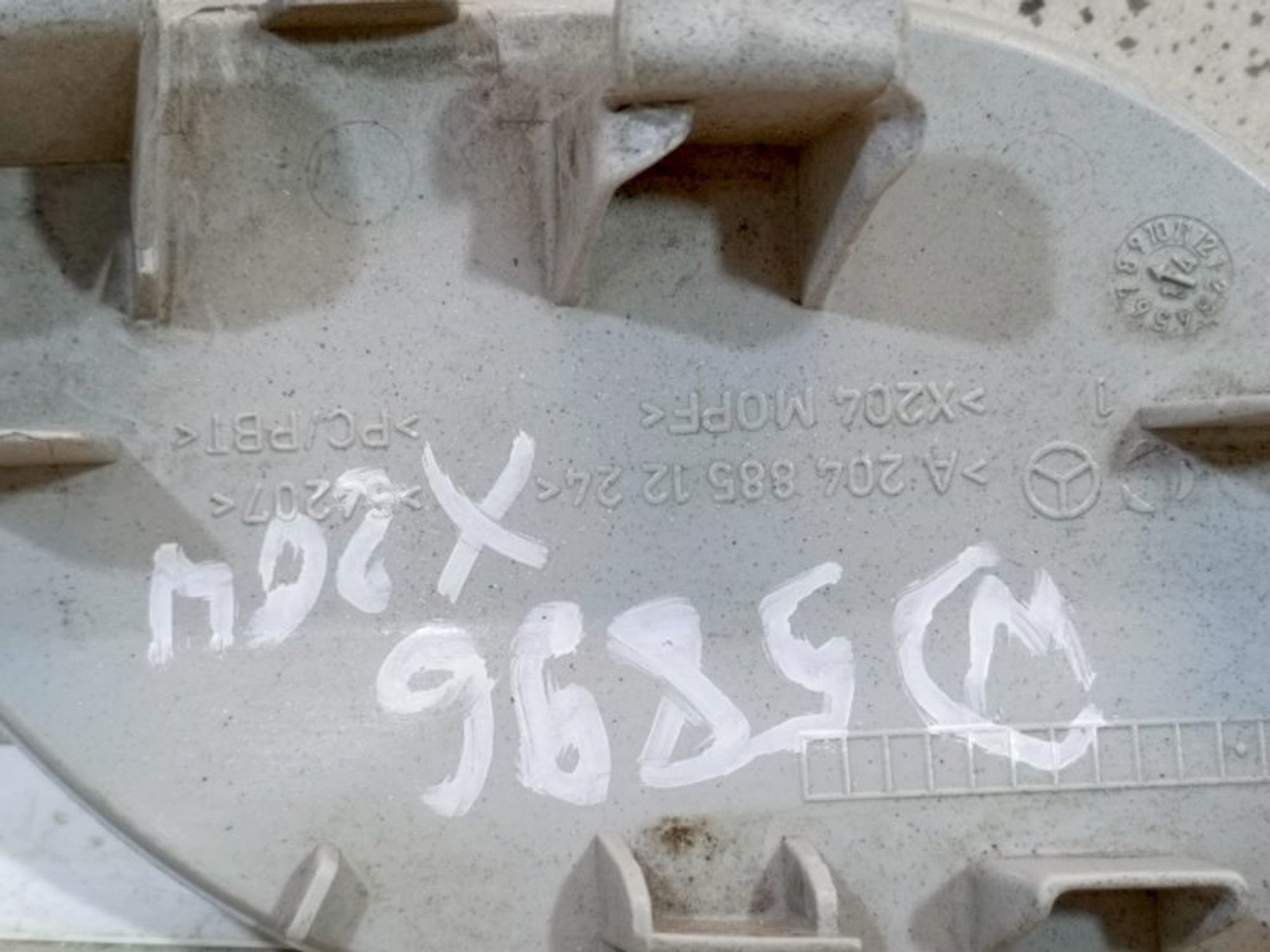 https://ycs.partsauto.market/partsauto-images/thmbs/dc0eef04b6e03176379763a38d44e994/aa43892d6c34645229fce887c9219f52/df4467ffb7b86f5b3627716bd7f1296e.jpg