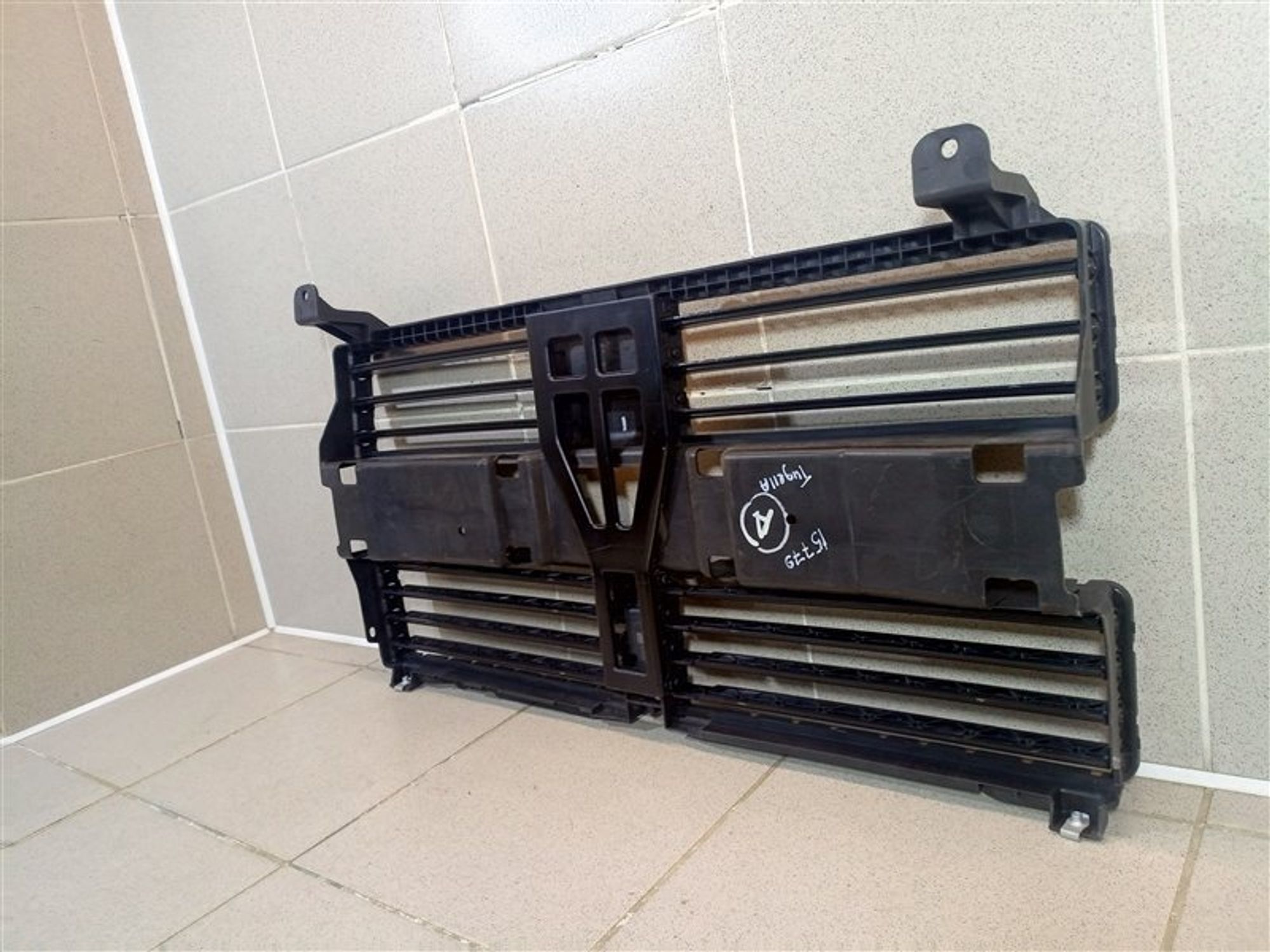 https://ycs.partsauto.market/partsauto-images/thmbs/dc0eef04b6e03176379763a38d44e994/b18b9a7632aa0bfe0ffe4238d839b0a5/06bbd8e15f9e435f95f65852ecbb796c.jpg