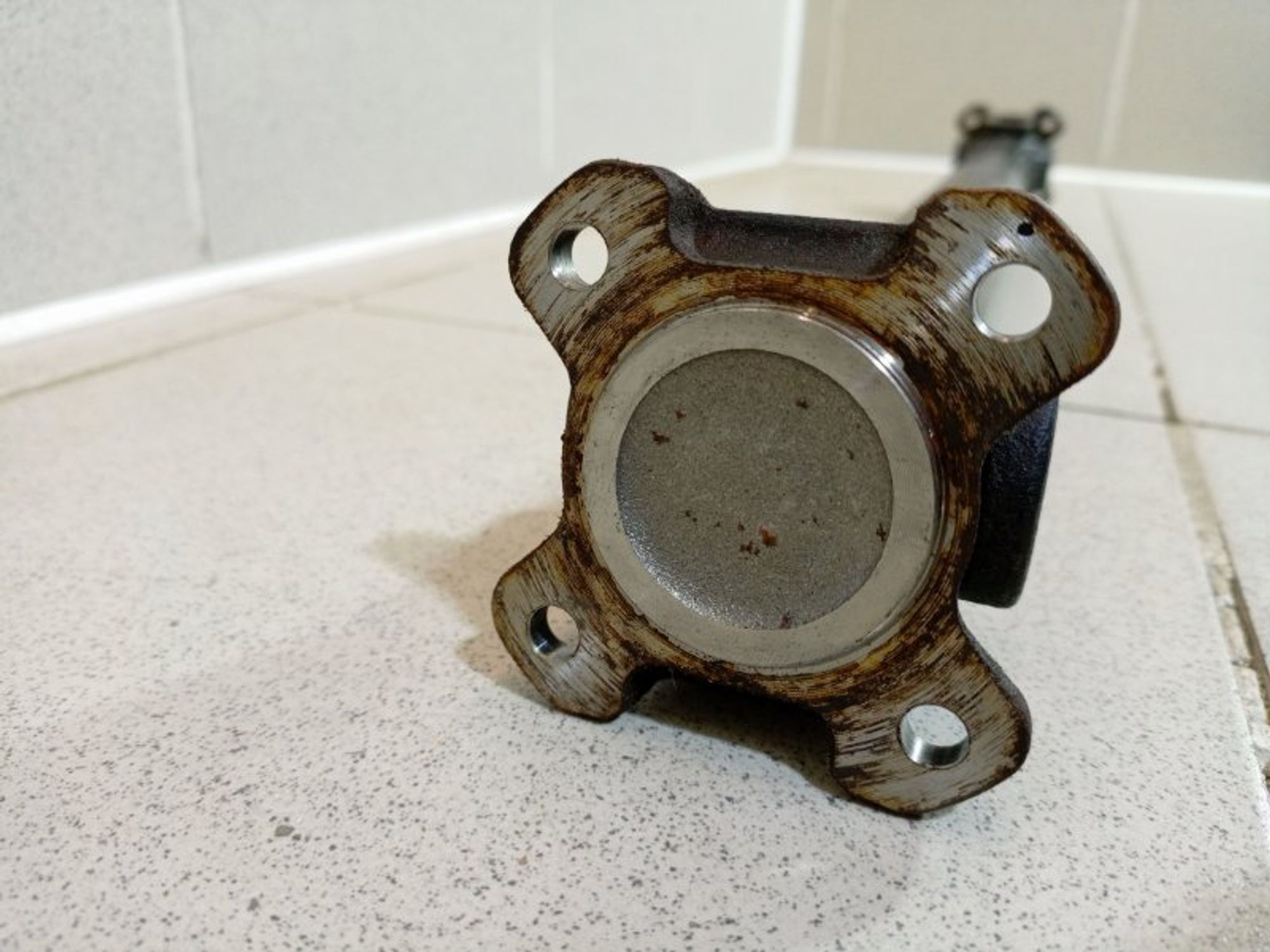 https://ycs.partsauto.market/partsauto-images/thmbs/dc0eef04b6e03176379763a38d44e994/b8236df82ae1634c2395c3493b522d93/44b5878a9d5524fdedcdc20643cd5a80.jpg