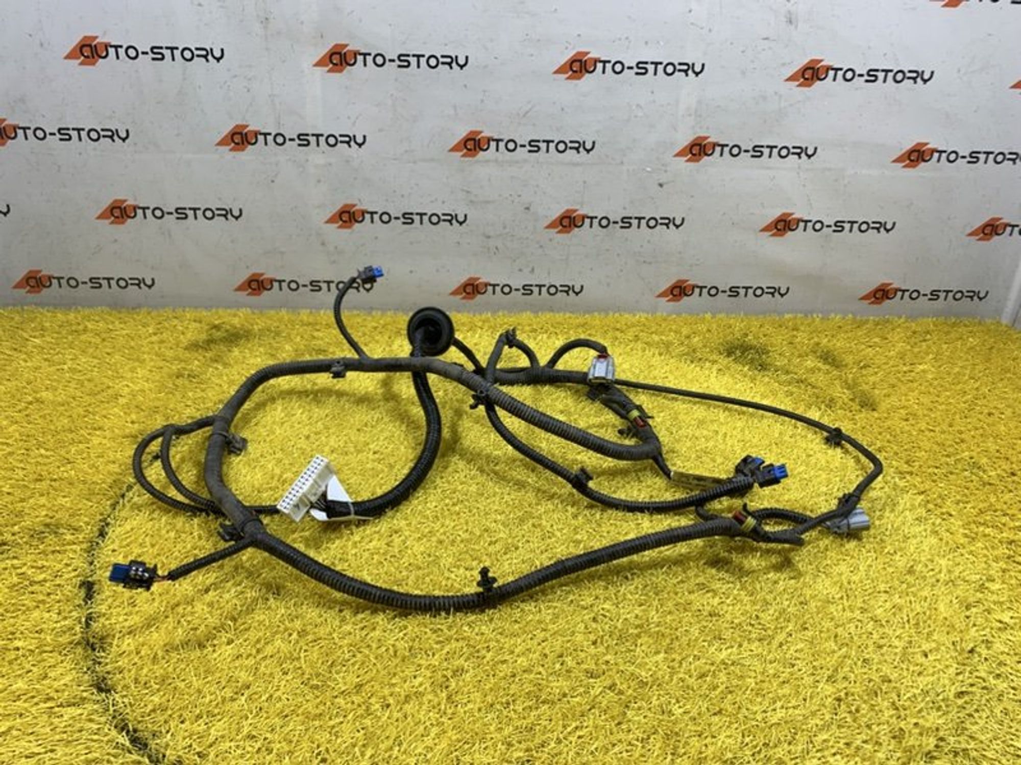 https://ycs.partsauto.market/partsauto-images/thmbs/dc0eef04b6e03176379763a38d44e994/bc222f8de8001ba19184416bdd177338/73de886736bea59774b2efda76ea608c.jpg
