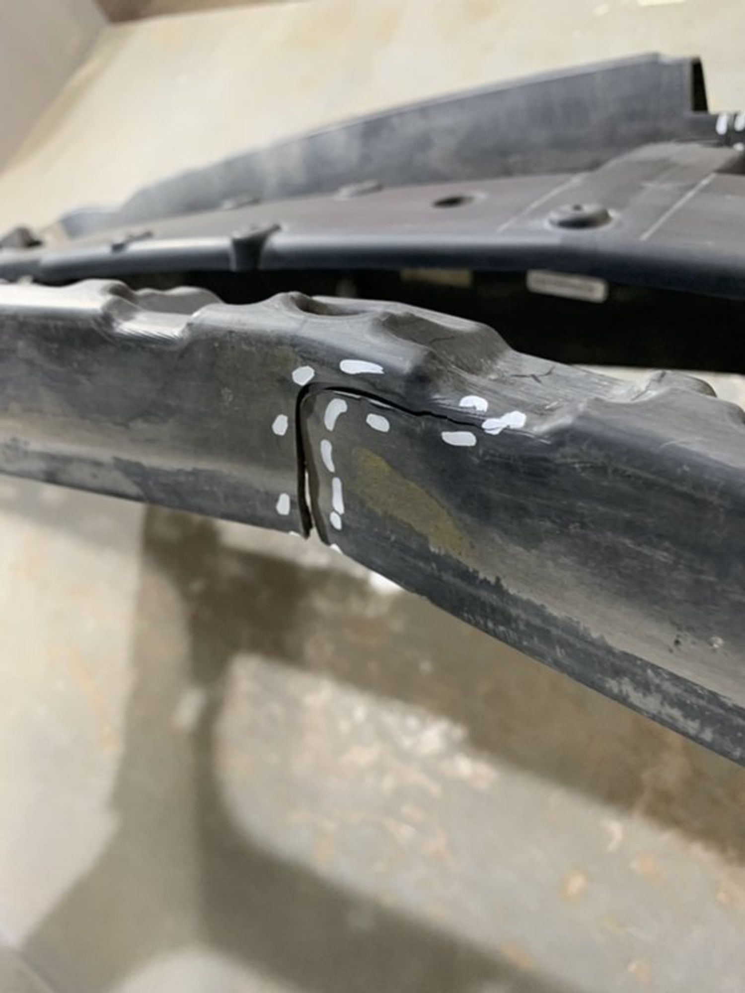 https://ycs.partsauto.market/partsauto-images/thmbs/dc0eef04b6e03176379763a38d44e994/bebf5d98b6af5a66e49bbdc34e2080d0/54542139d061749a2cd7a30ccfc5dd3d.jpg