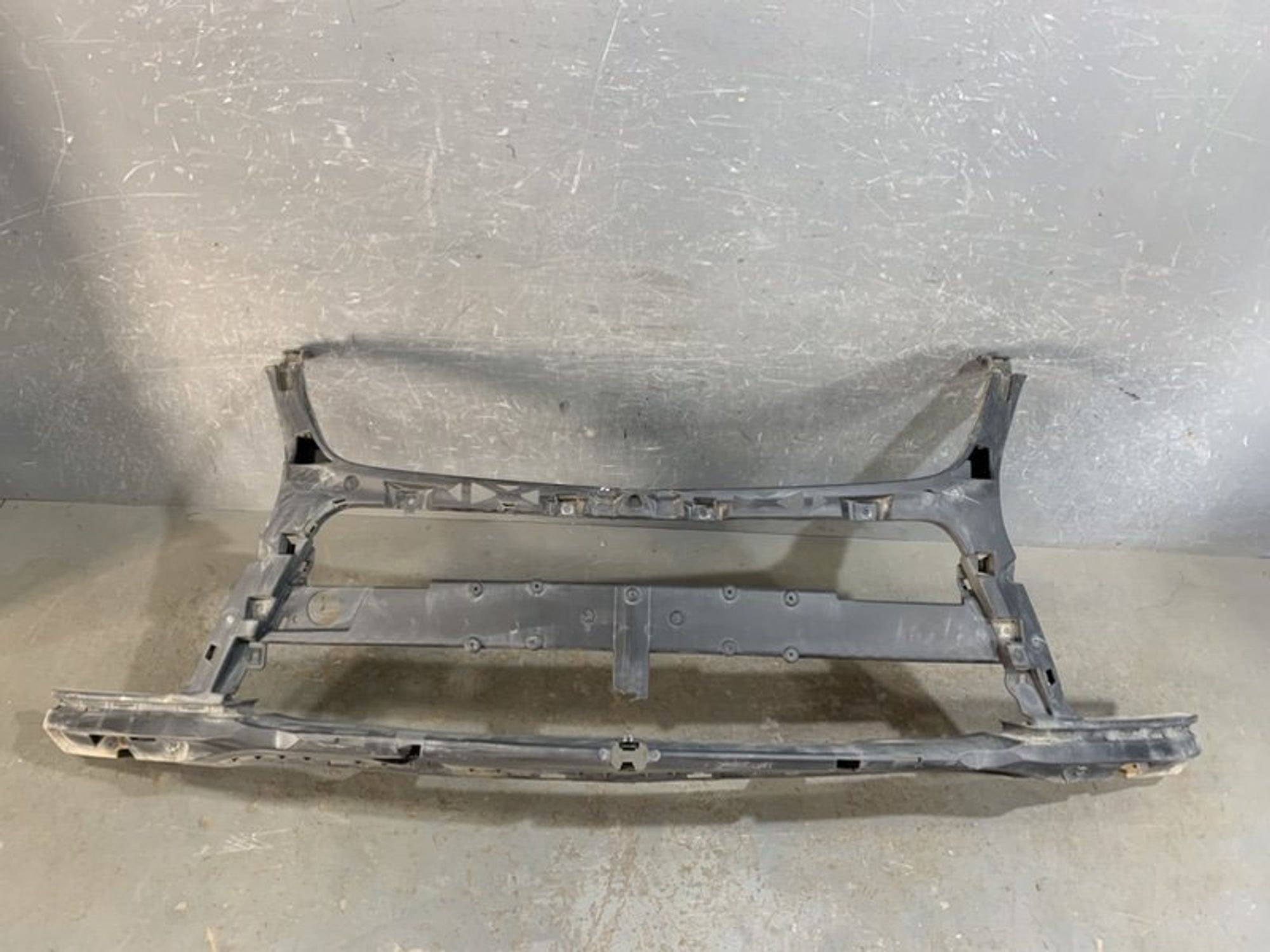 https://ycs.partsauto.market/partsauto-images/thmbs/dc0eef04b6e03176379763a38d44e994/bebf5d98b6af5a66e49bbdc34e2080d0/662bcf5af5d97448dff494786104fe39.jpg