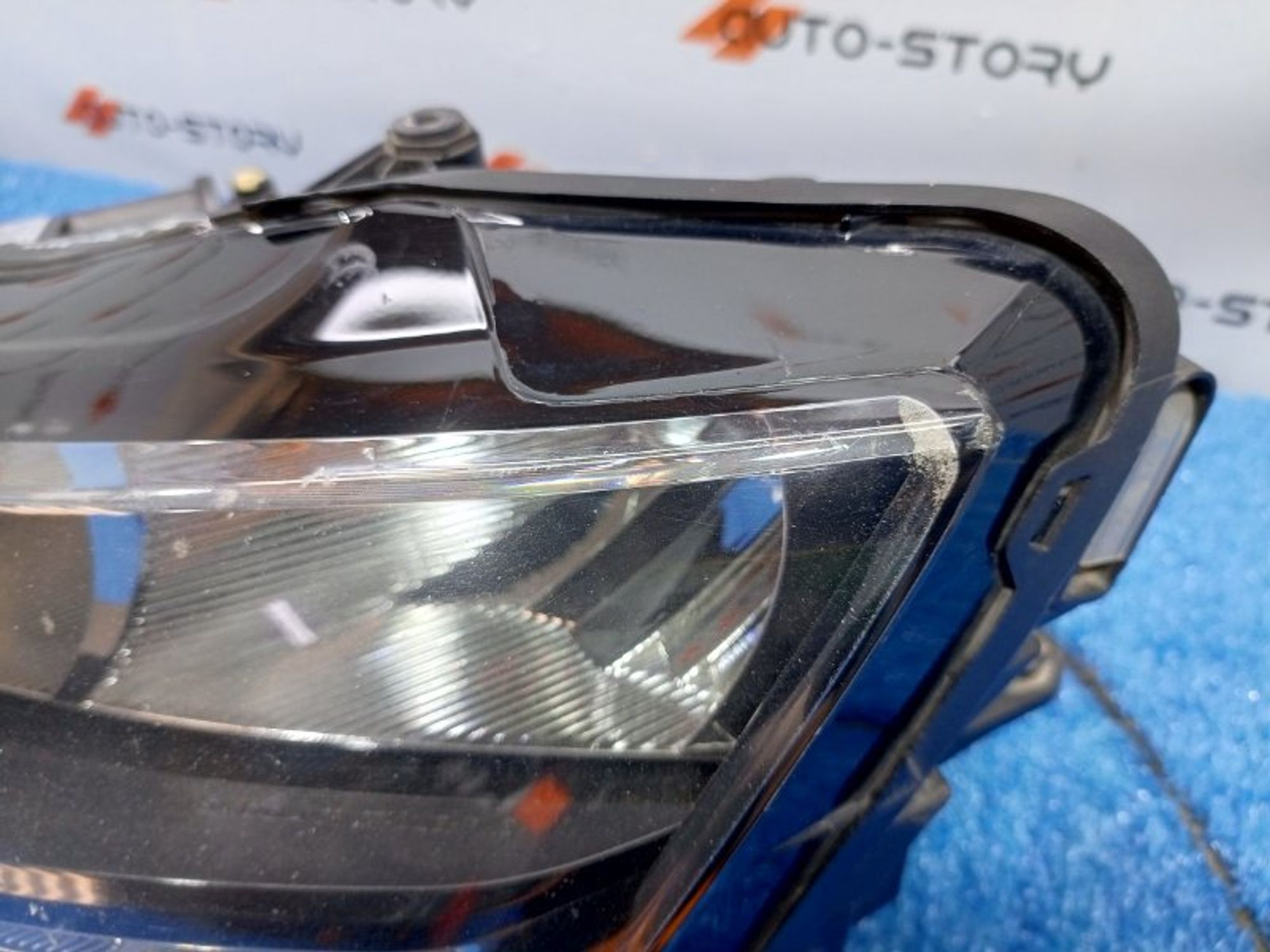 https://ycs.partsauto.market/partsauto-images/thmbs/dc0eef04b6e03176379763a38d44e994/c106a68fd4b34f6ec9949f9cc4664e68/c9d884cdd78d83281528f4120ae97627.jpg