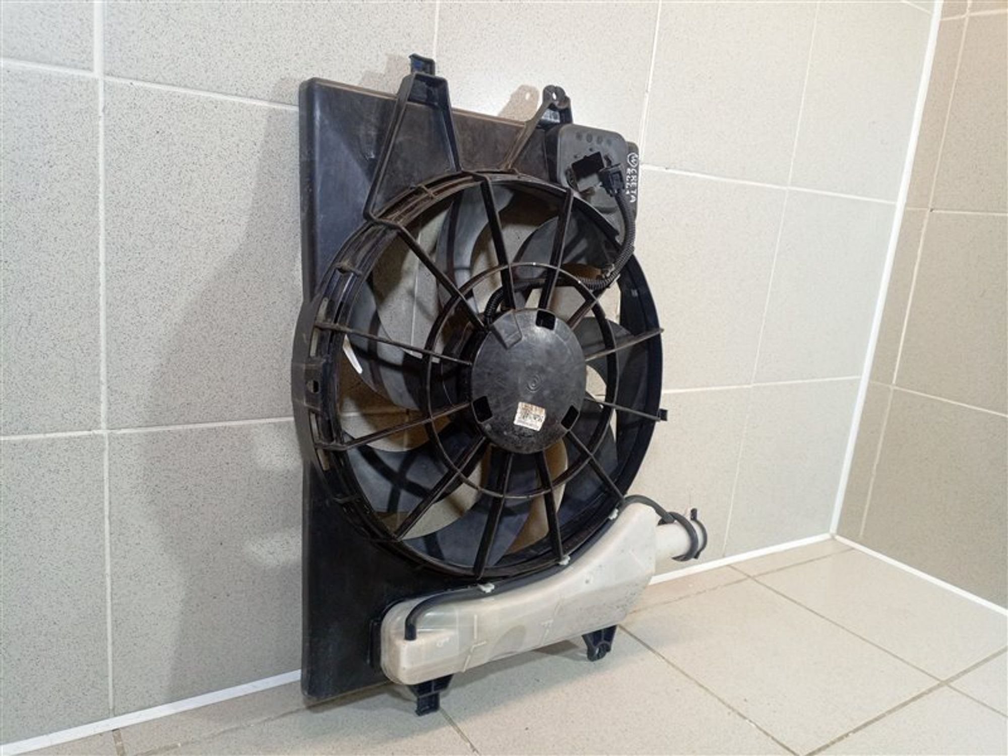 https://ycs.partsauto.market/partsauto-images/thmbs/dc0eef04b6e03176379763a38d44e994/c298acbe5f00dc020630b82ac32cb78c/026be1edd825149b3527636c82fa13d7.jpg