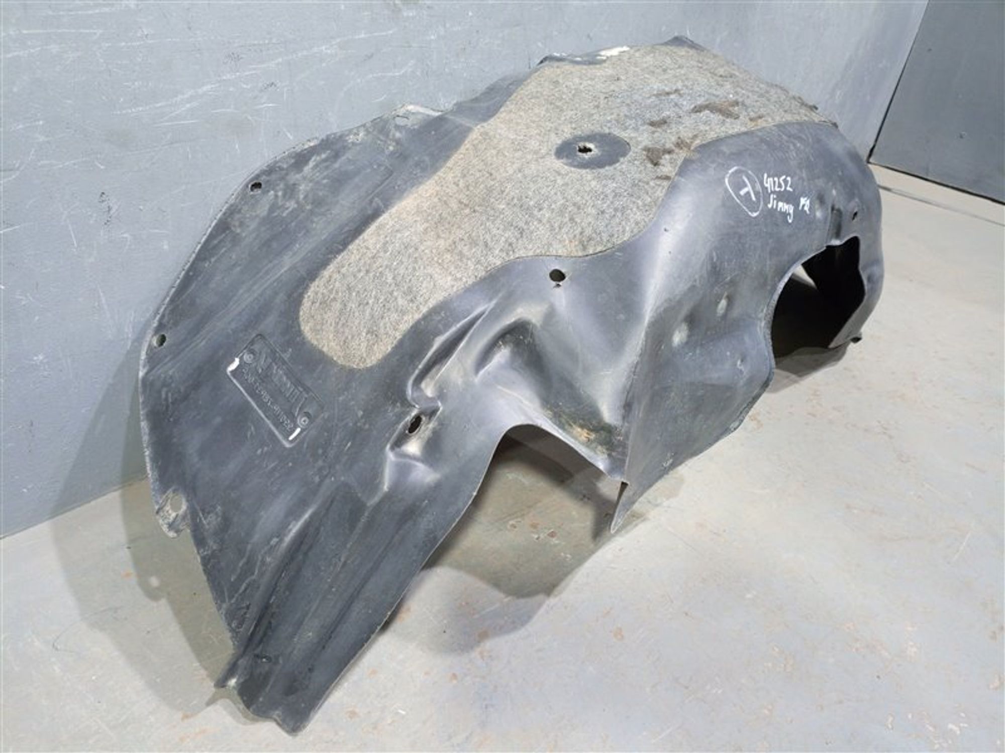 https://ycs.partsauto.market/partsauto-images/thmbs/dc0eef04b6e03176379763a38d44e994/c55605b31b039c58433c16c25bd5f2dd/04b8d28f3653b82a2c2175f37a055f73.jpg